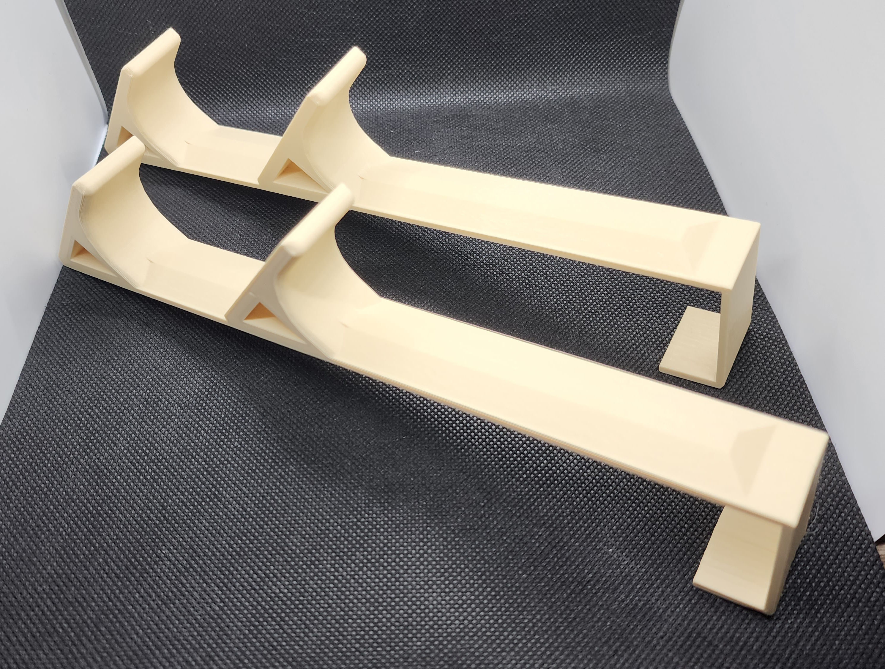 Miniatura 2 do modelo 3D Over-The-Door Double Hooks
