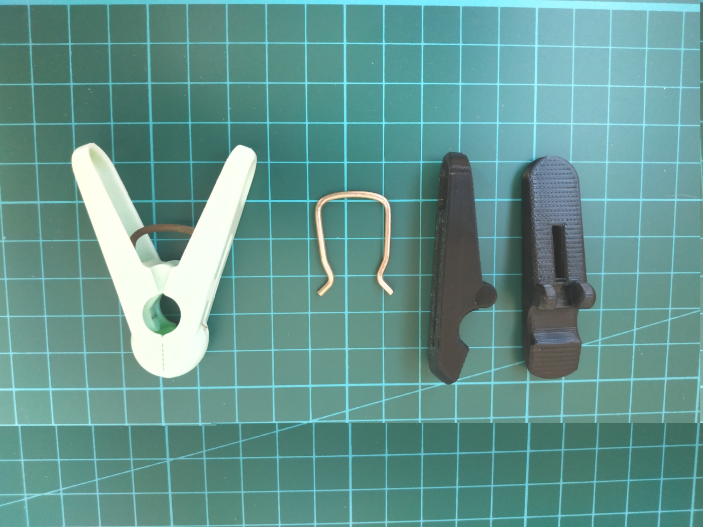 Clothespin / 빨래집게