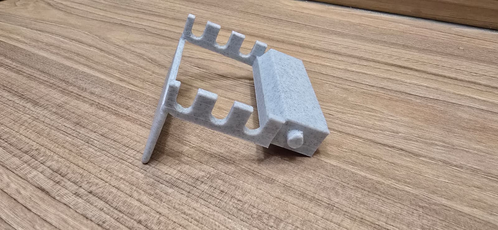Qidi Box Spool Holder Extender (for smaller spools)