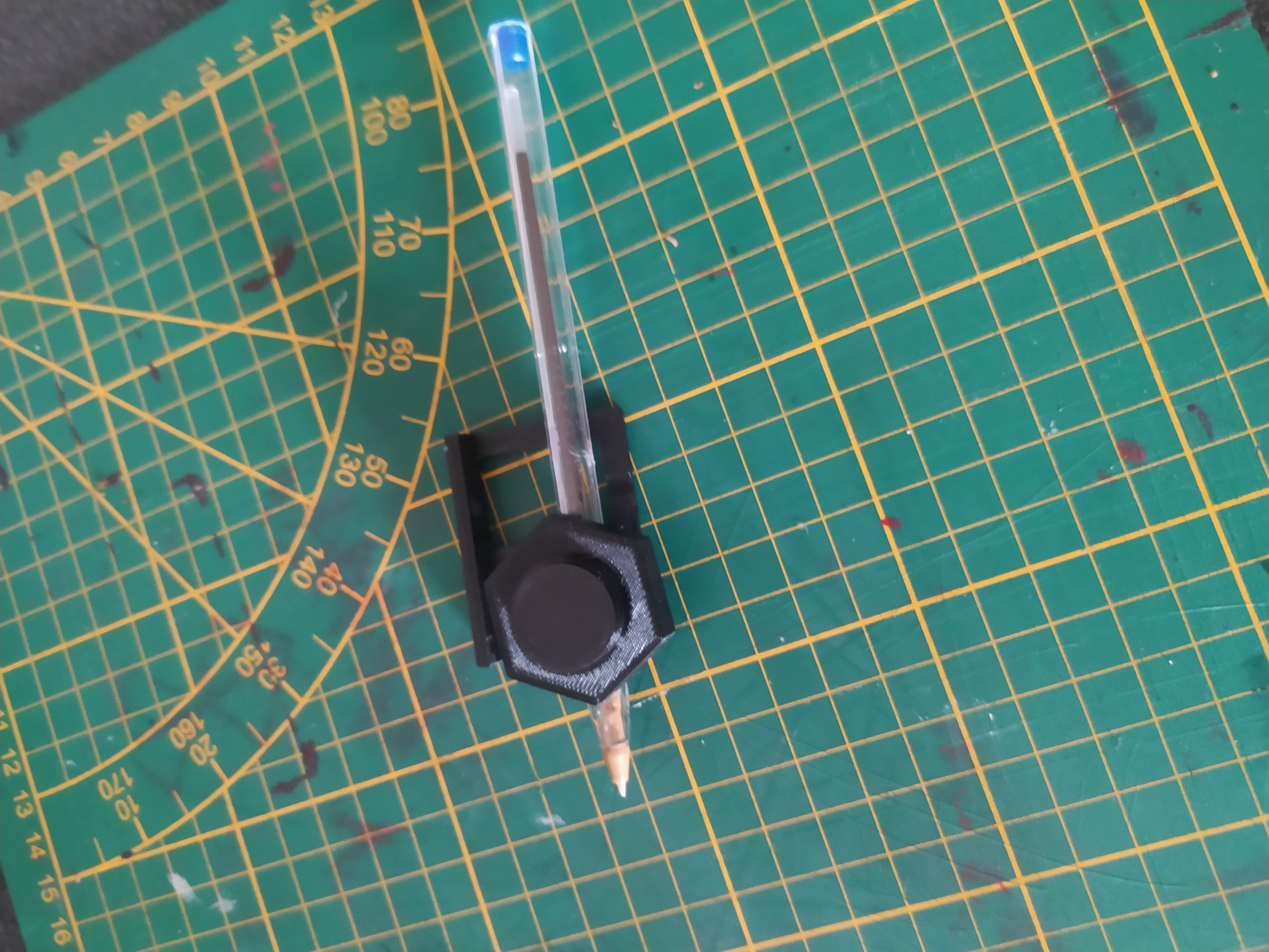Porte stylo pour ender 3