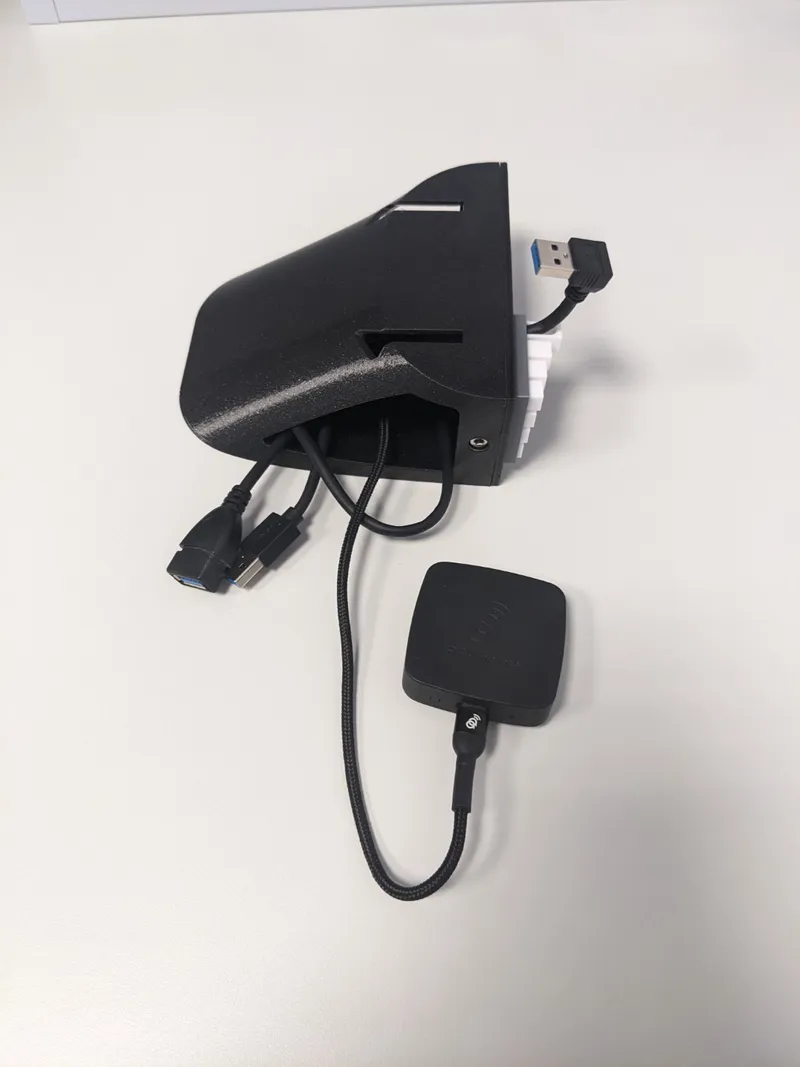 IONIQ 5 USB Tray for the Center Console by DET-Man | Download free STL ...