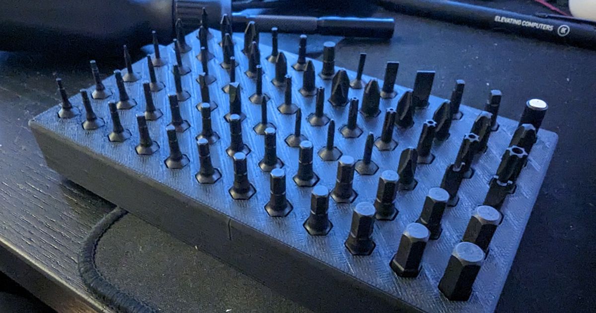 LTT Screwdriver Bit Holder by Hydra Download free STL model