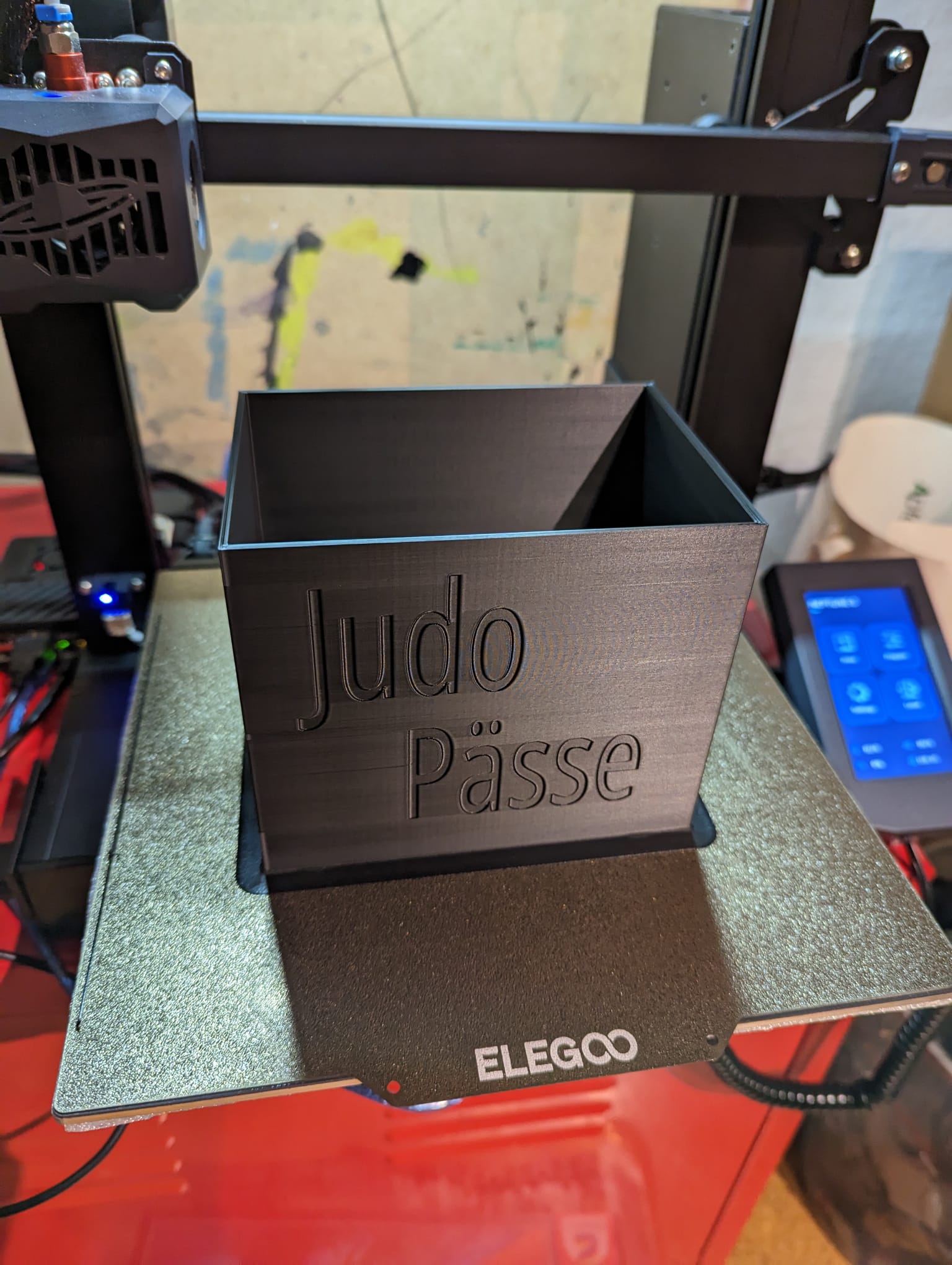 Storage box for Judo passports