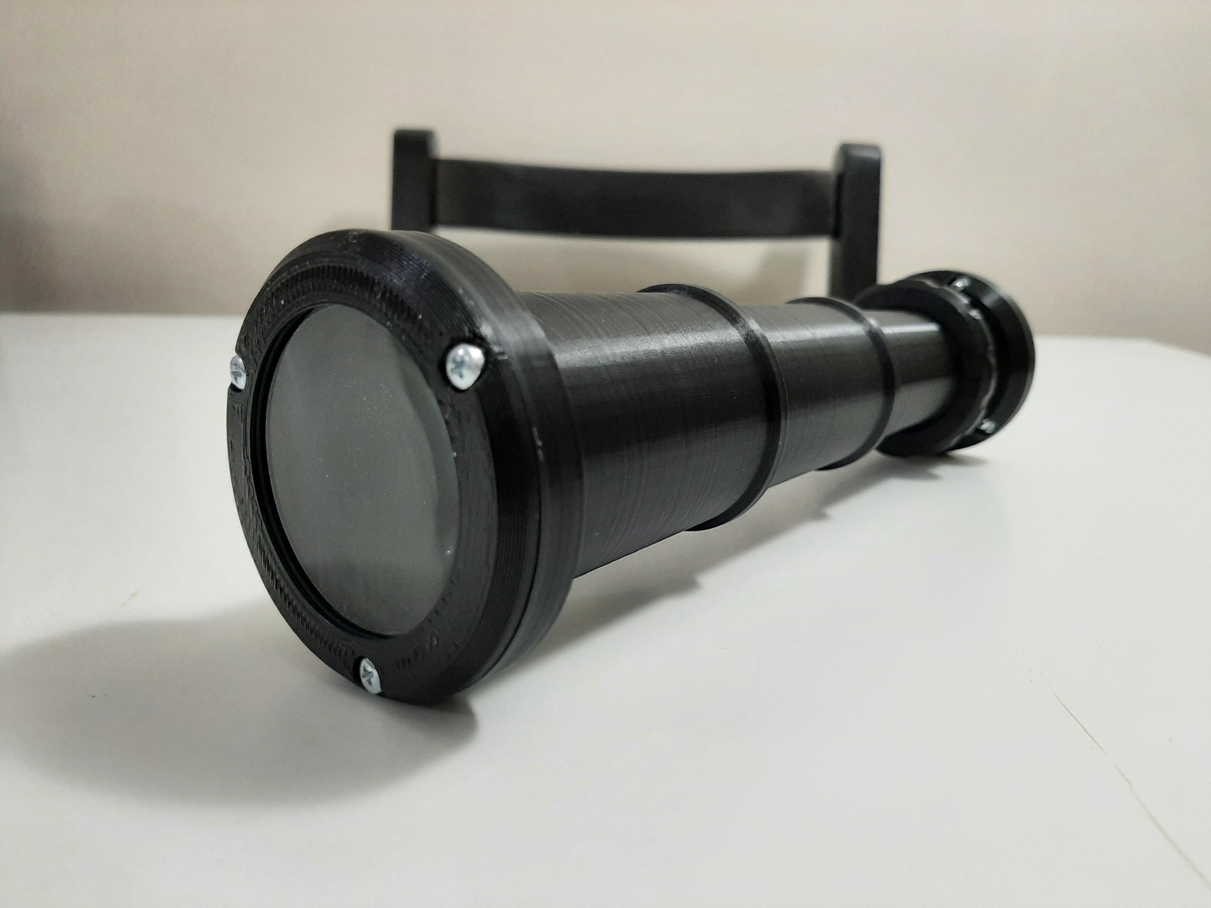 Collapsible toy telescope