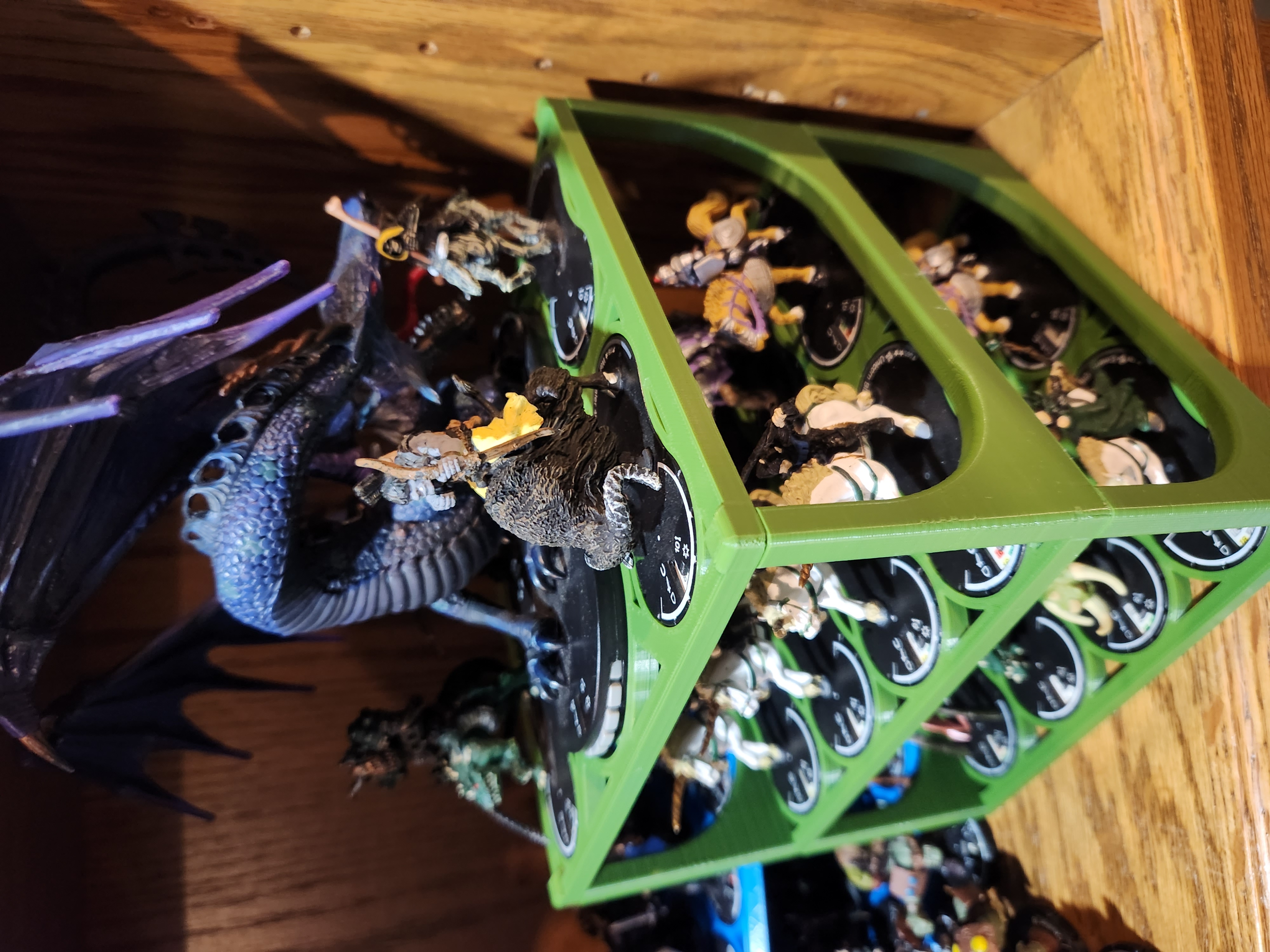 Miniature Storage (Round base)