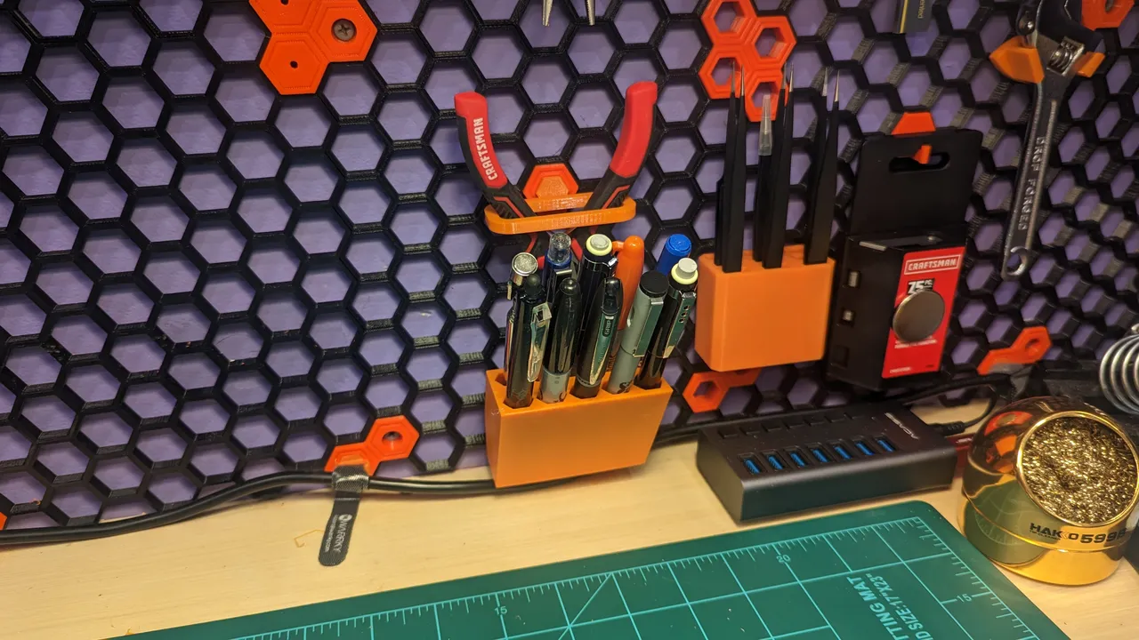 3D printer pen holder for the Honeycomb storage wall HSW by