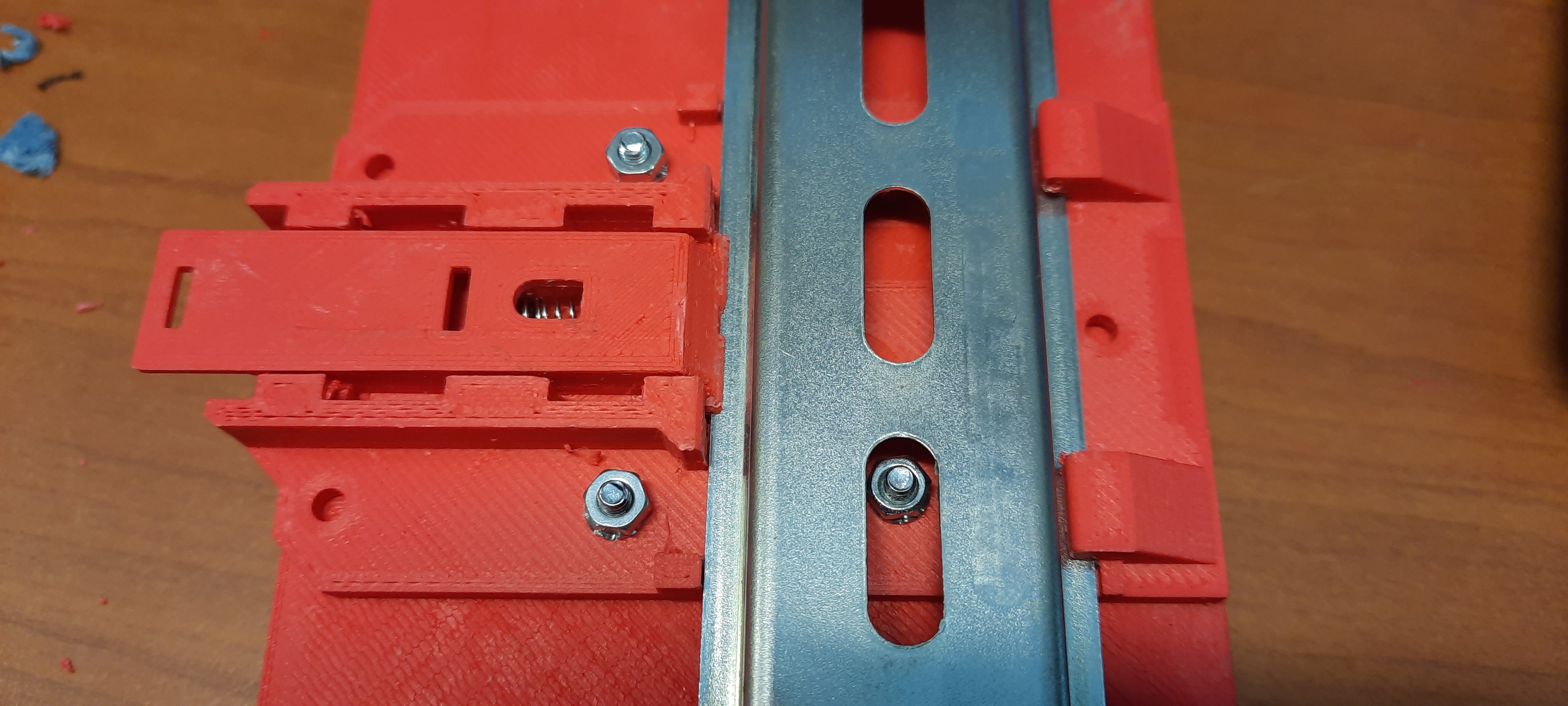 3d Printable Din Rail Bracket Von Fabian Kostenloses STL Modell 3d Printable Din Rail Bracket Von Fabian Kostenloses STL Modell