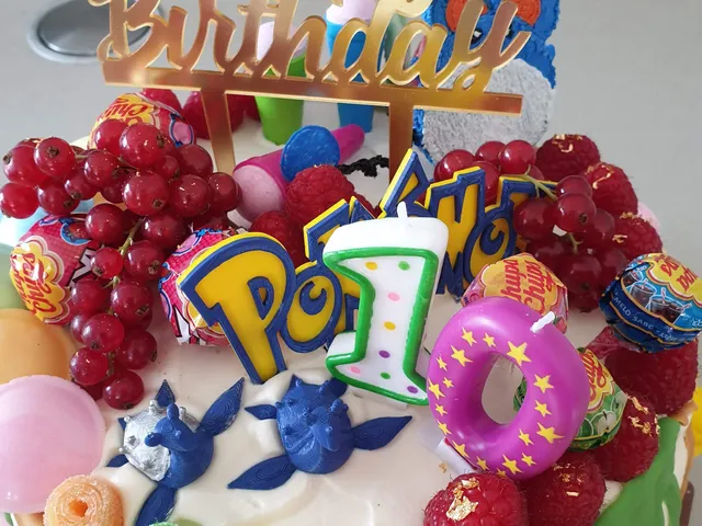 Cake topper Pokemon