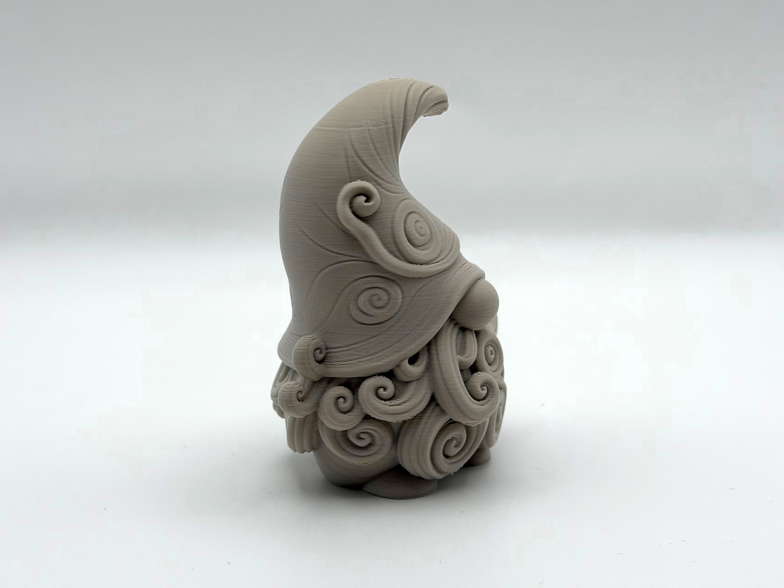 Miniatura 4 do modelo 3D Curly Beard Gnome