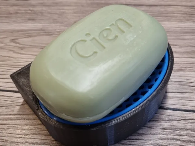 Soap Dish with Removable Tray
