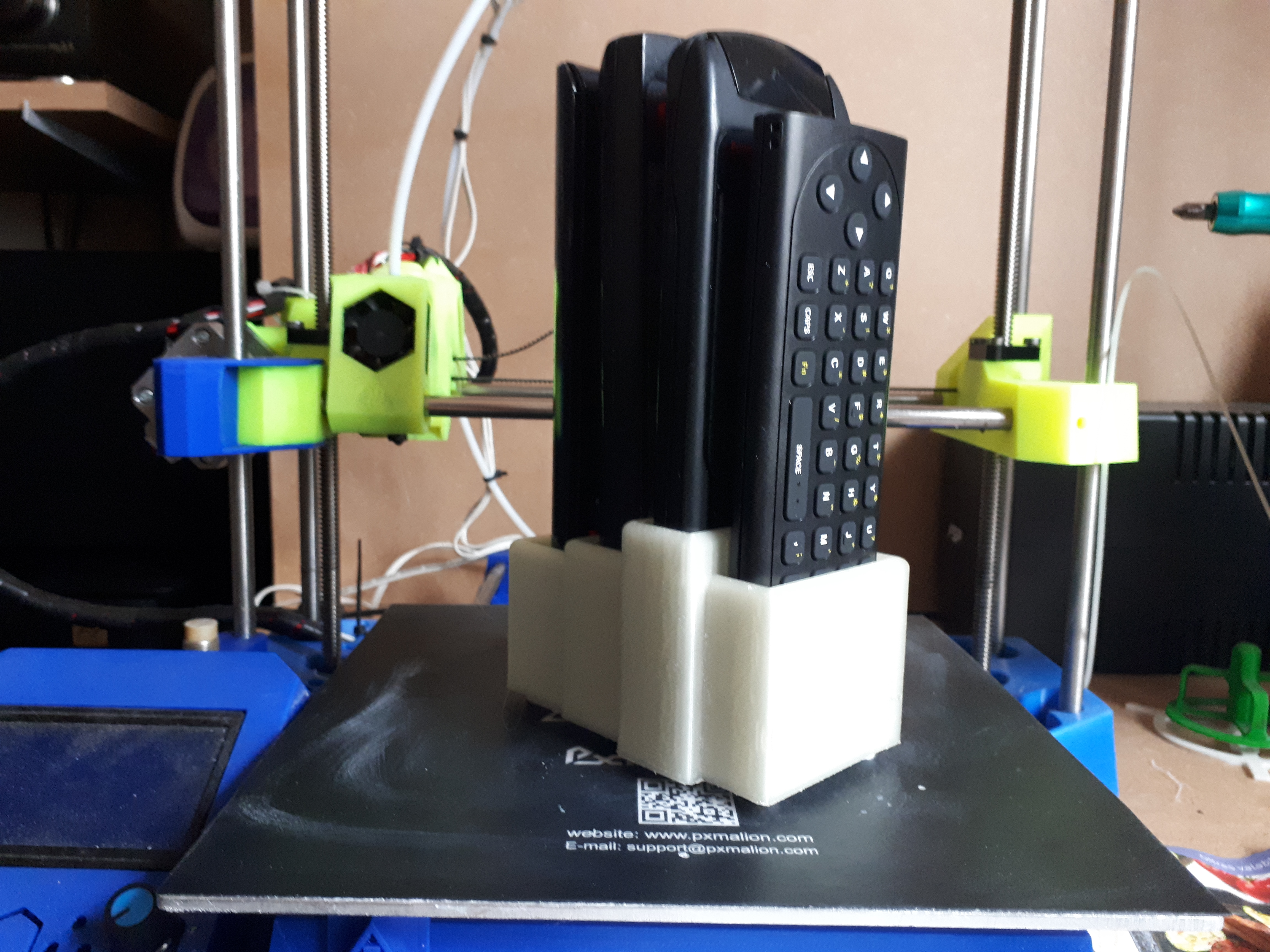 Miniatura 3 do modelo 3D support télécomandes (remote control)