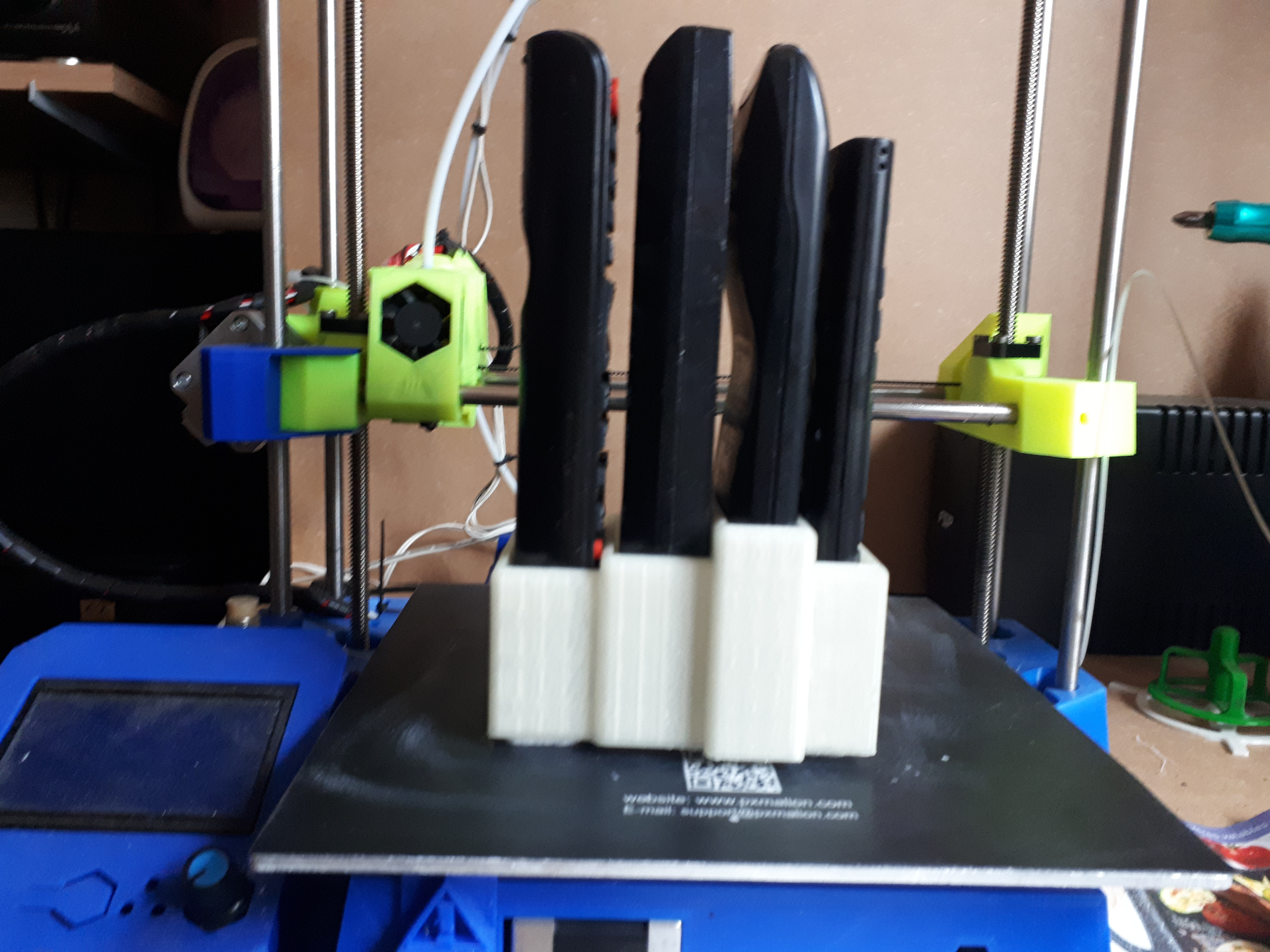 Miniatura 4 do modelo 3D support télécomandes (remote control)
