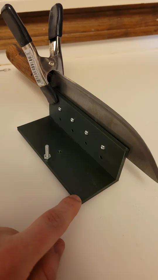 Knife sharpening jig by foobar9000