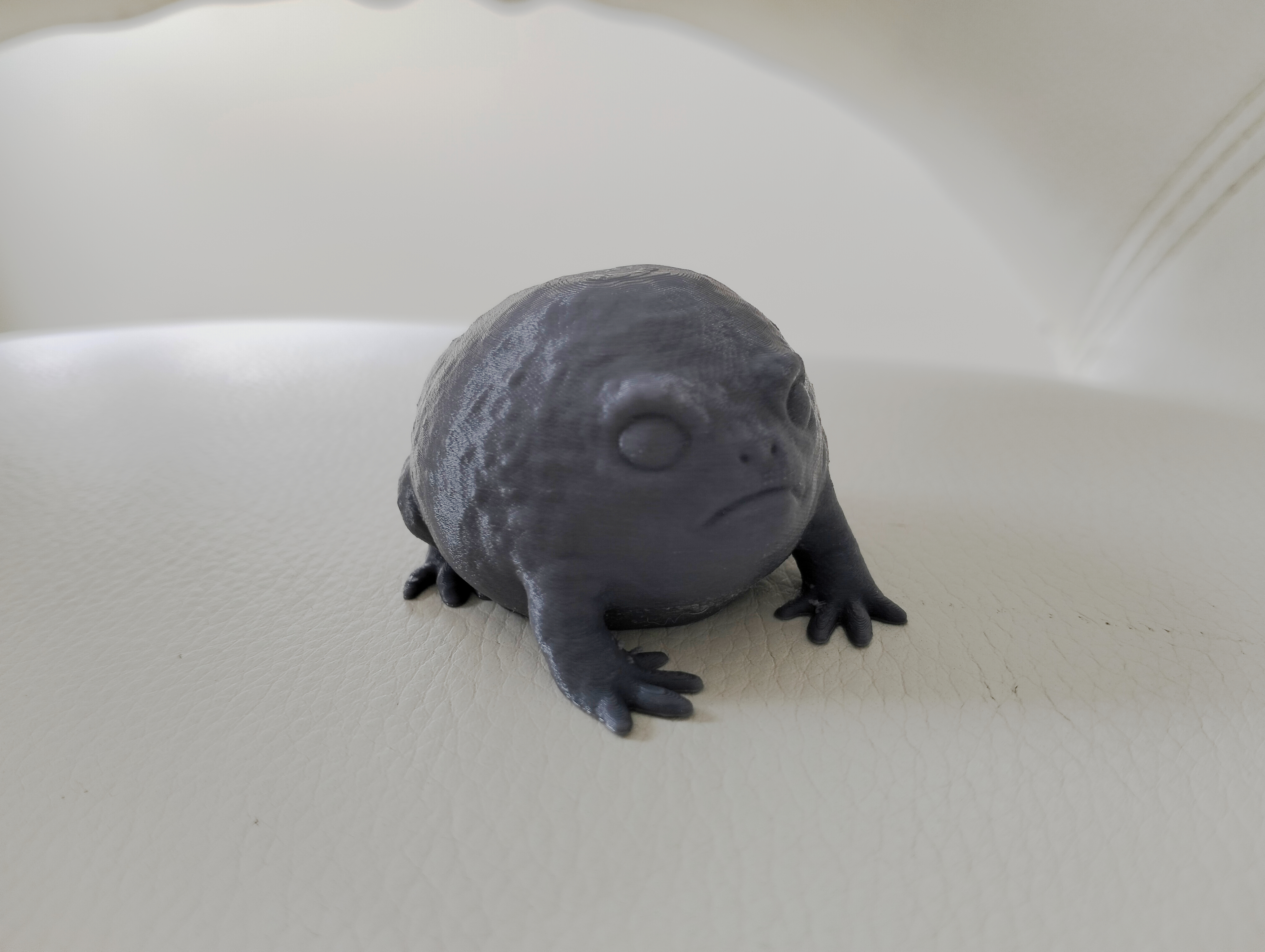 Desert Rain Frog Remix (no base) 3D model thumbnail