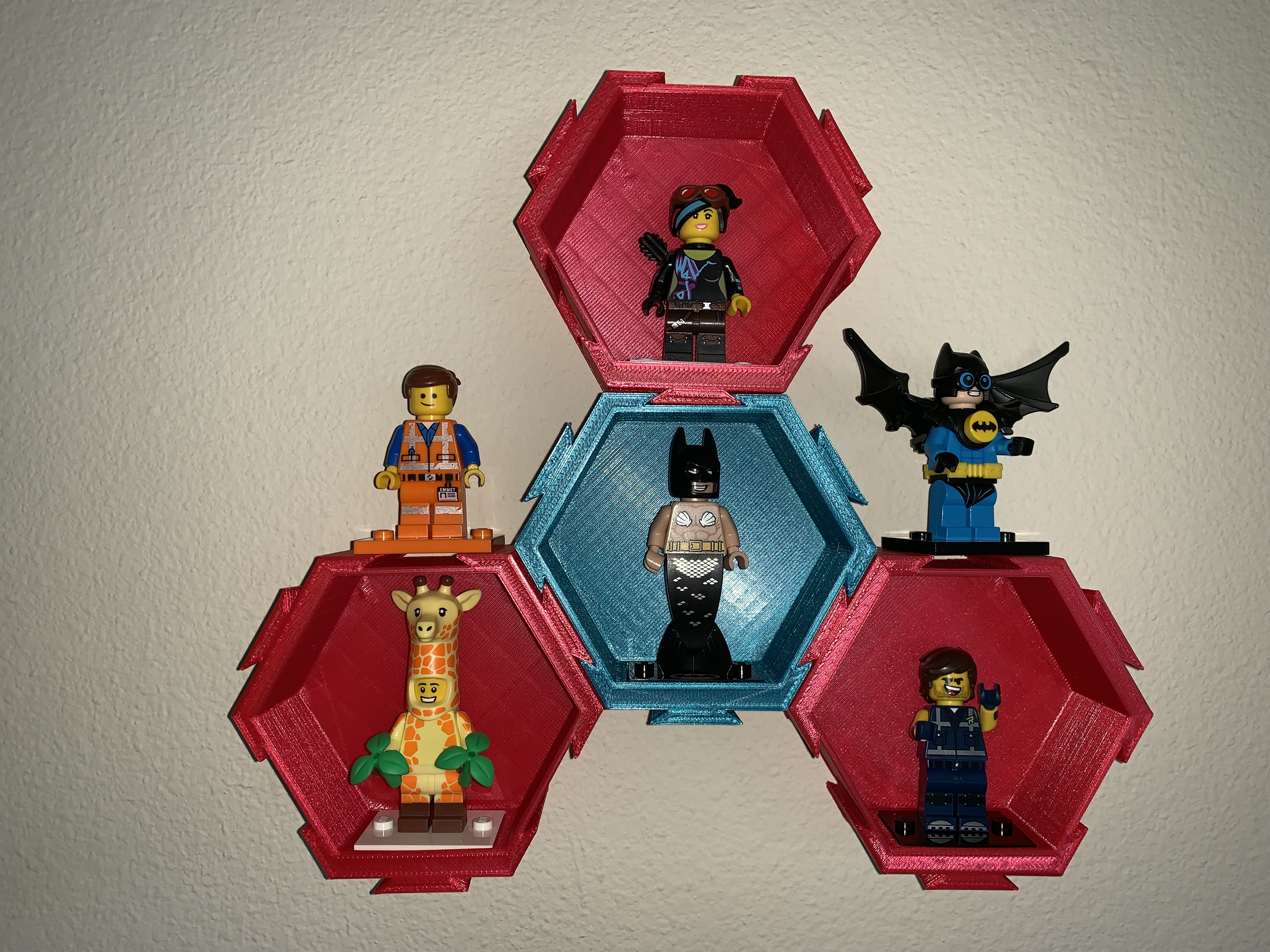 Miniatura 4 do modelo 3D Modular Hexagonal Dovetail display box