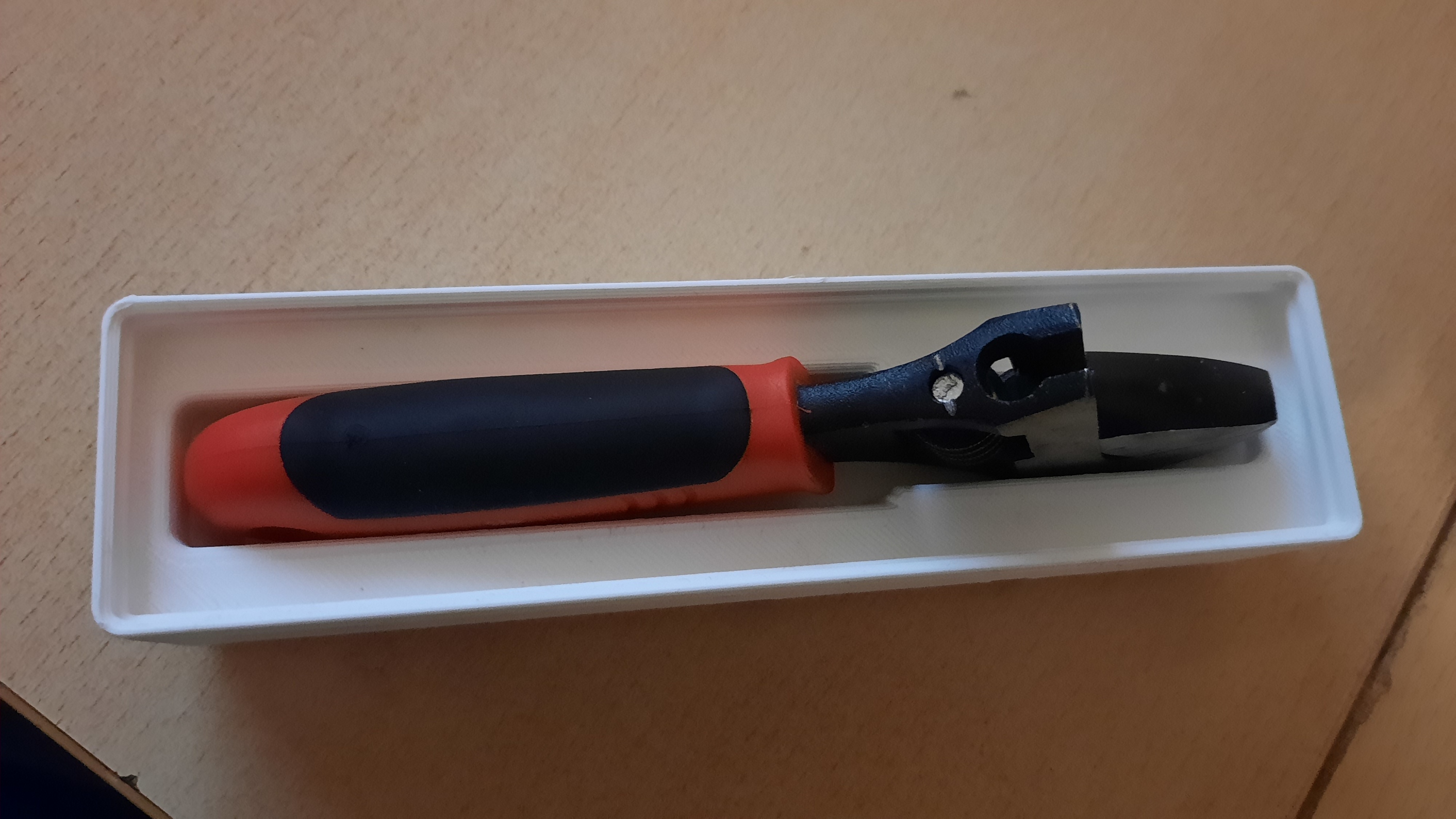 Gridfinity adjustable wrench holder by Franz Kranz Download free STL