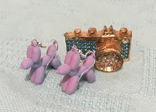 balloon dog earrings
