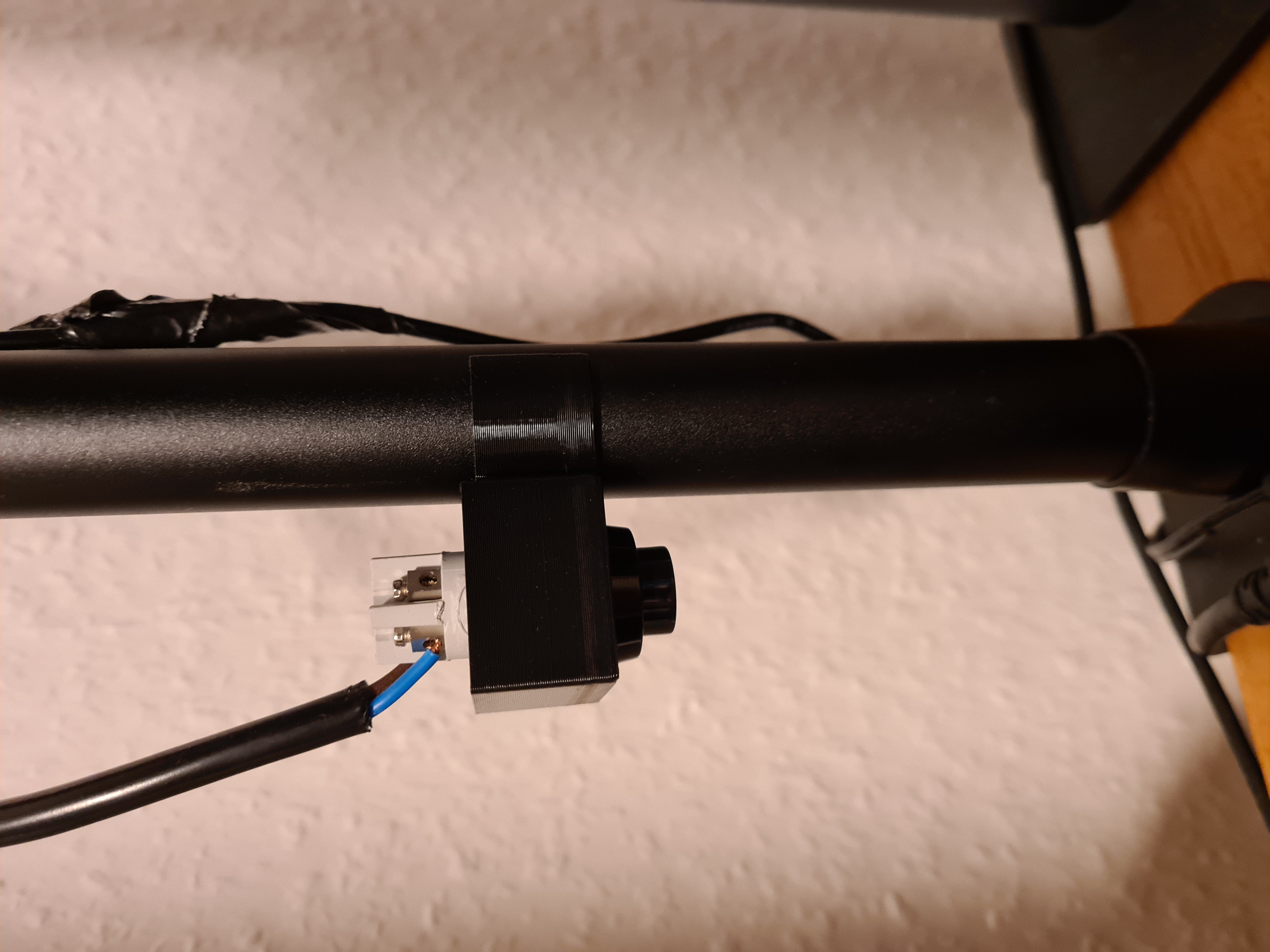 Miniatura 2 do modelo 3D Elgato Multi Mount System Button Clip