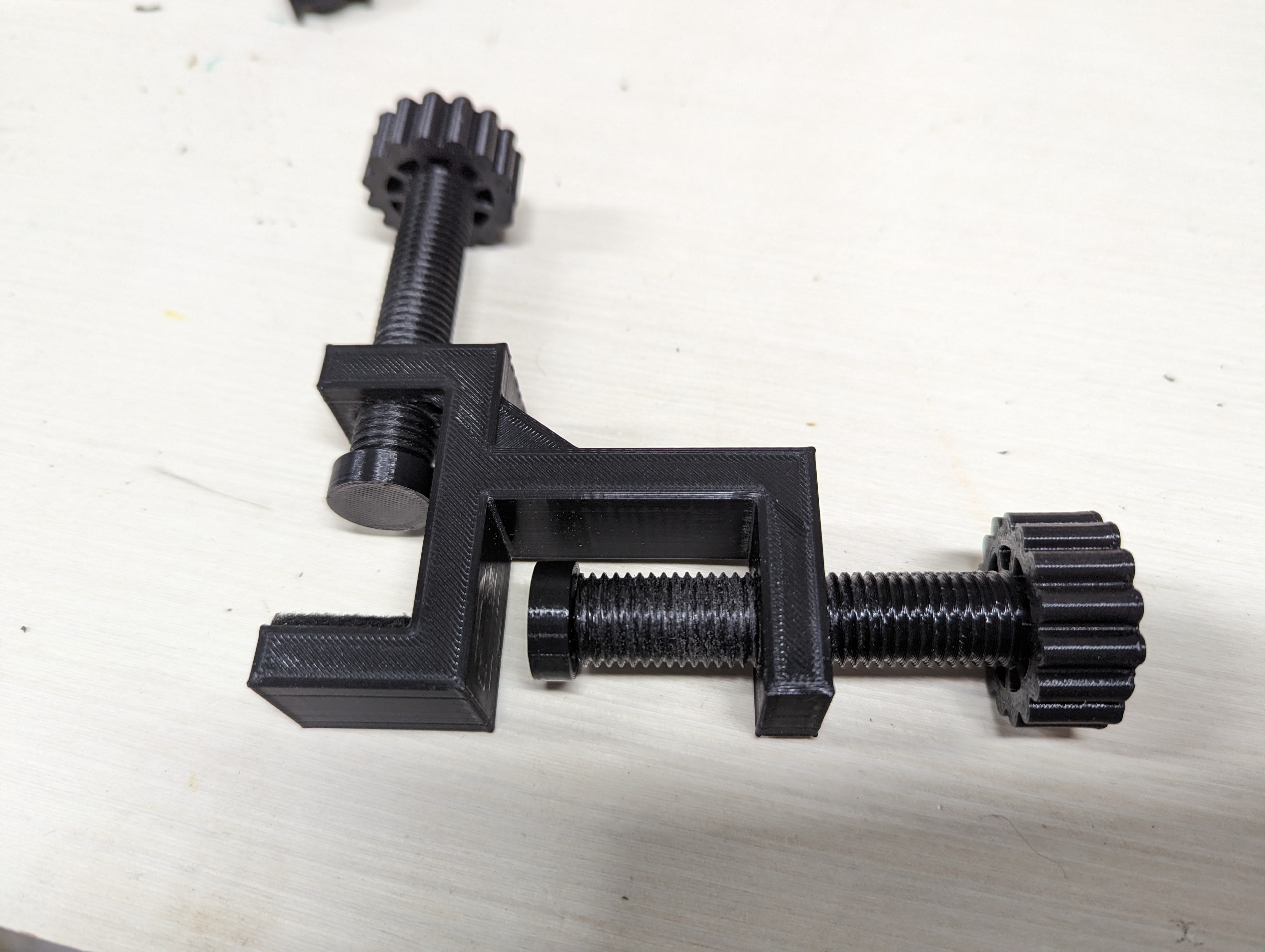 Double C Clamp