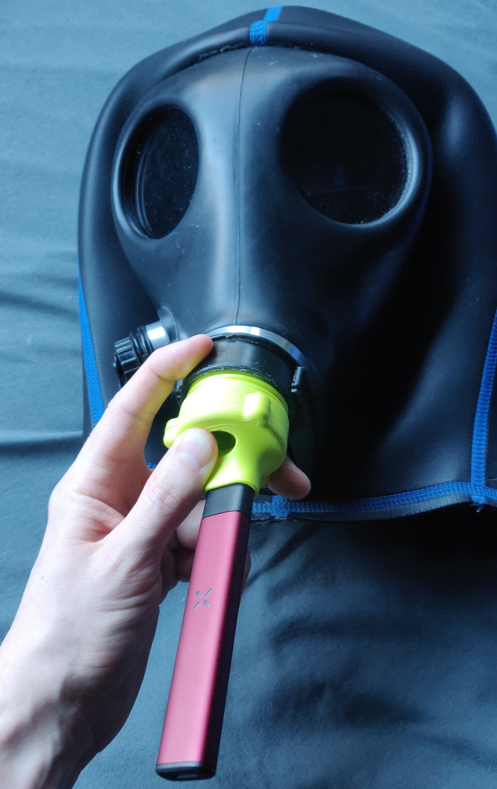 pax-to-gasmask-magnetic-quick-connect-by-rhoboto-download-free-stl