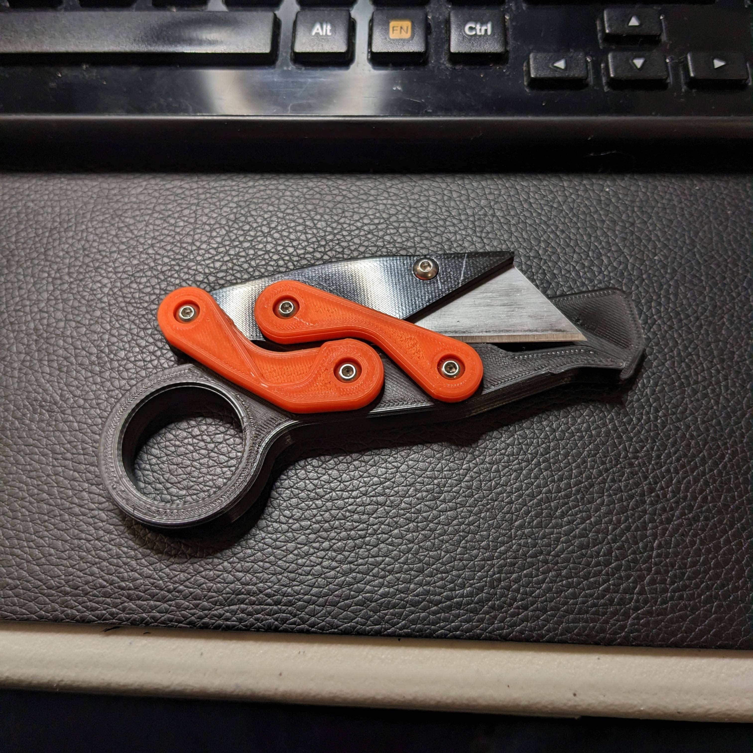Inspire M3 Folding Utility Knife