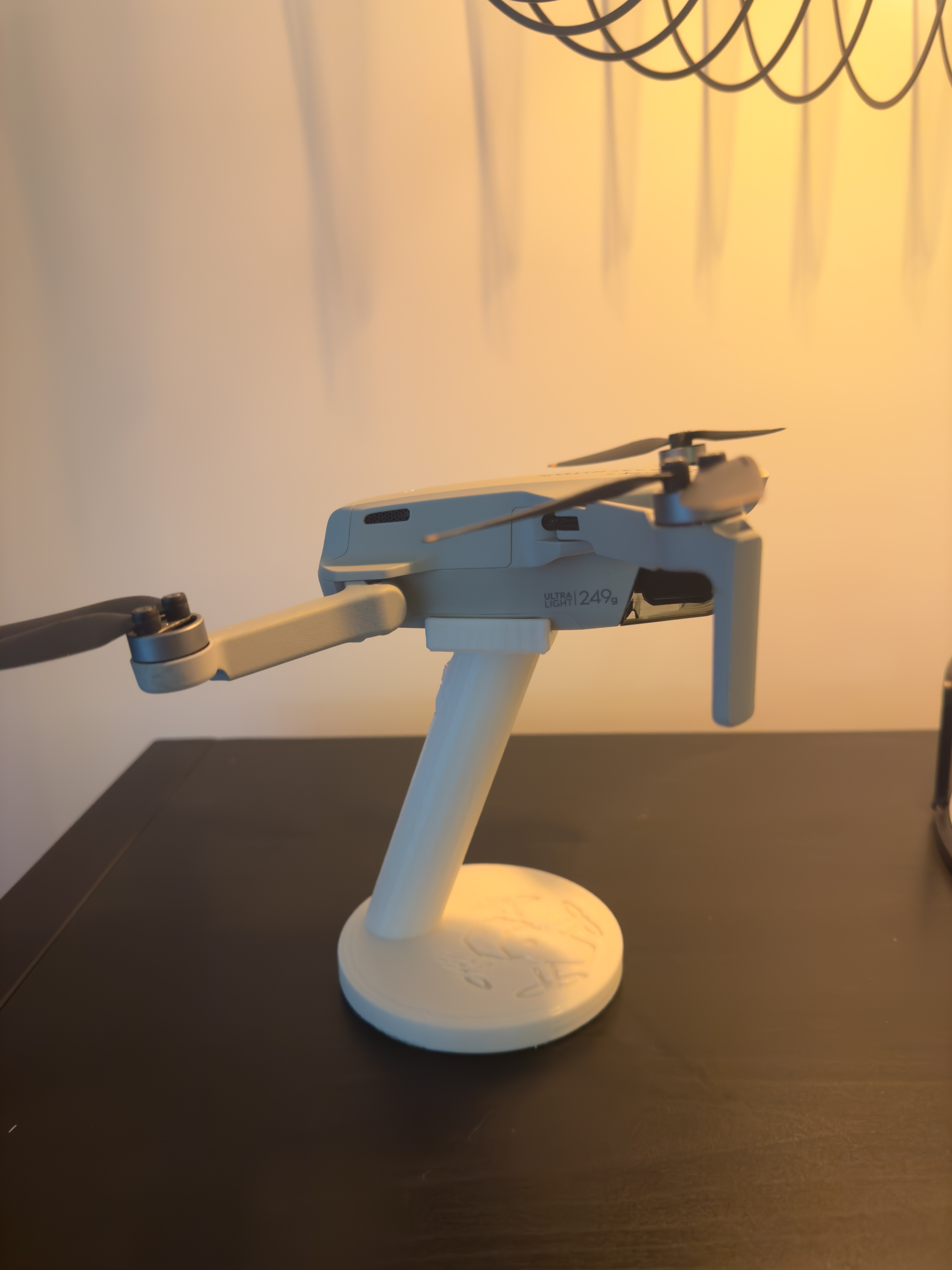 Miniatura 3 do modelo 3D DJI Mini 2 Display Stand