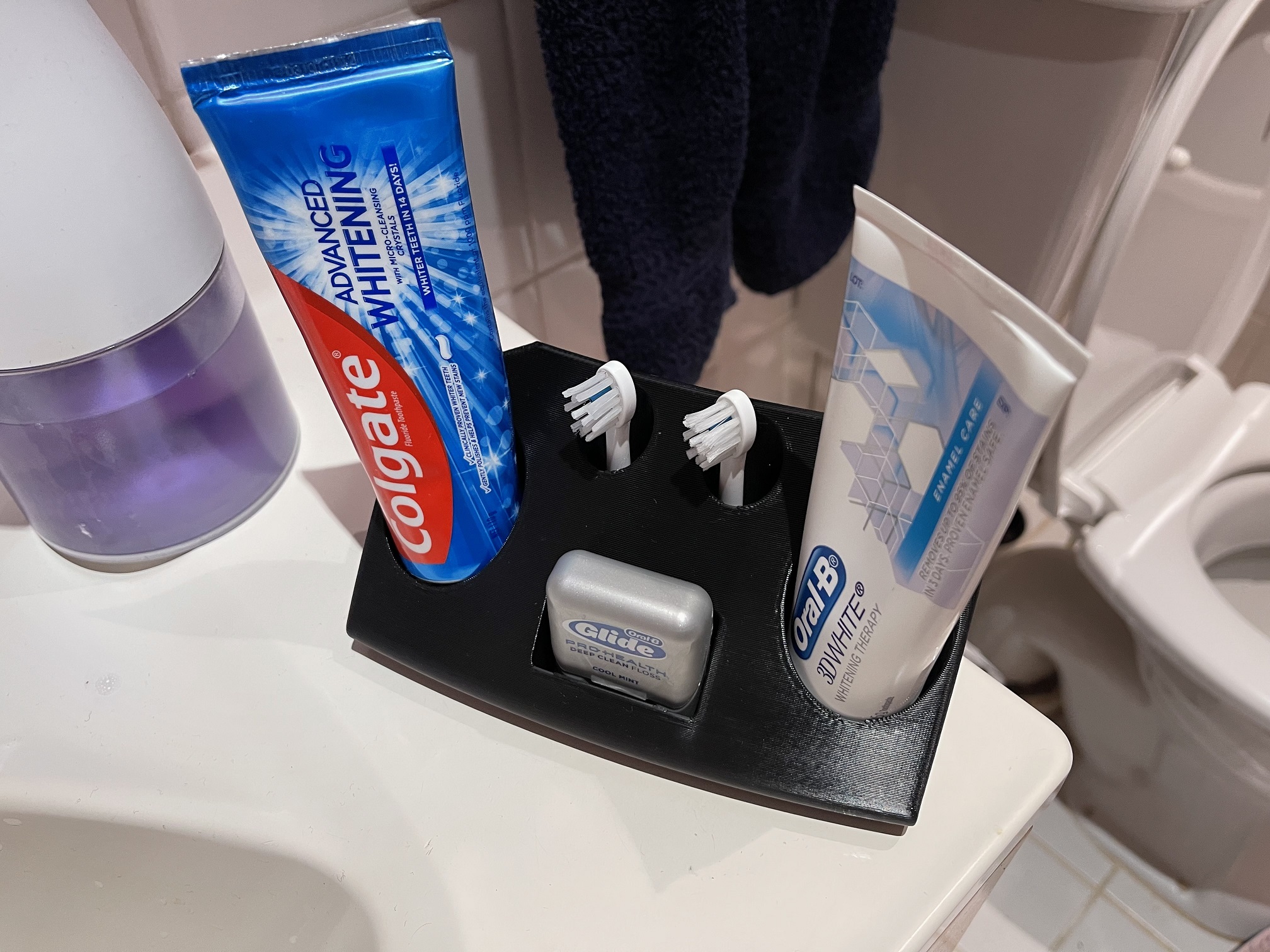 TOOTHBRUSH HOLDER / DENTAL KIT ORGANIZER (FLOSS, BRUSH, PASTE)