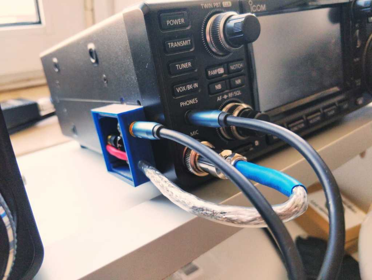 ICOM IC7300 / IC9700 Headsetbox Hamradio