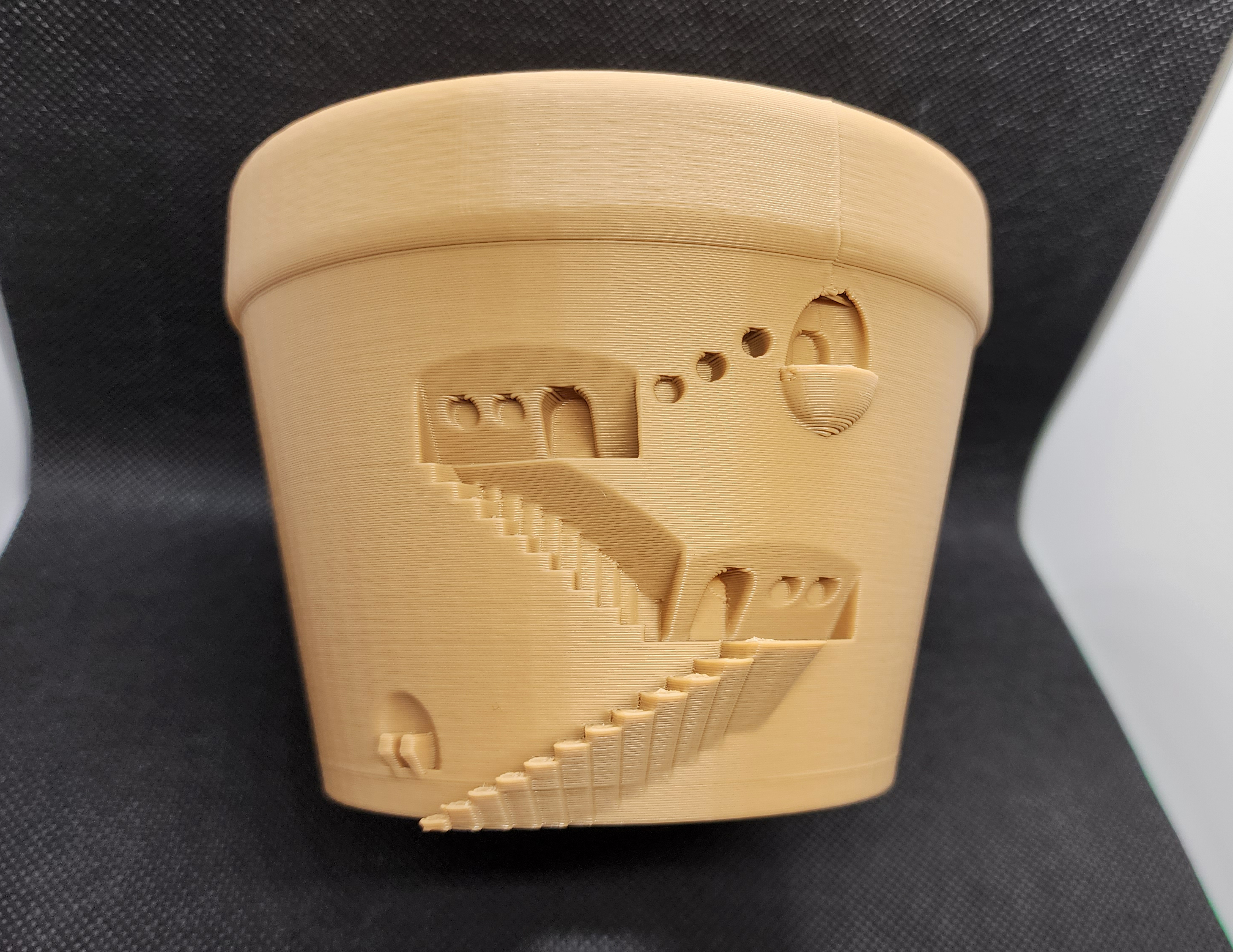 Plant Pot Apartments with drain
