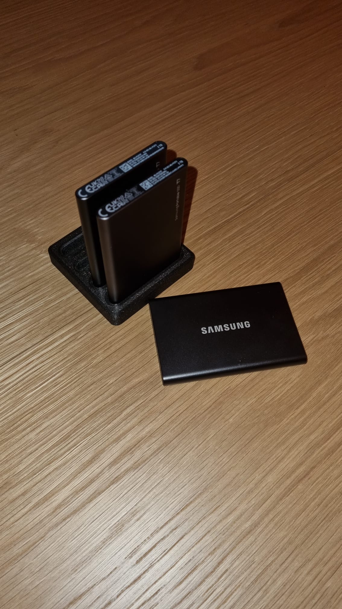 Samsung T5 & T7 external SSD holder