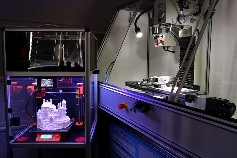 Miniatura 2 do modelo 3D Universal 3D Printer Smart Enclosure - (Backup/Duplicate)