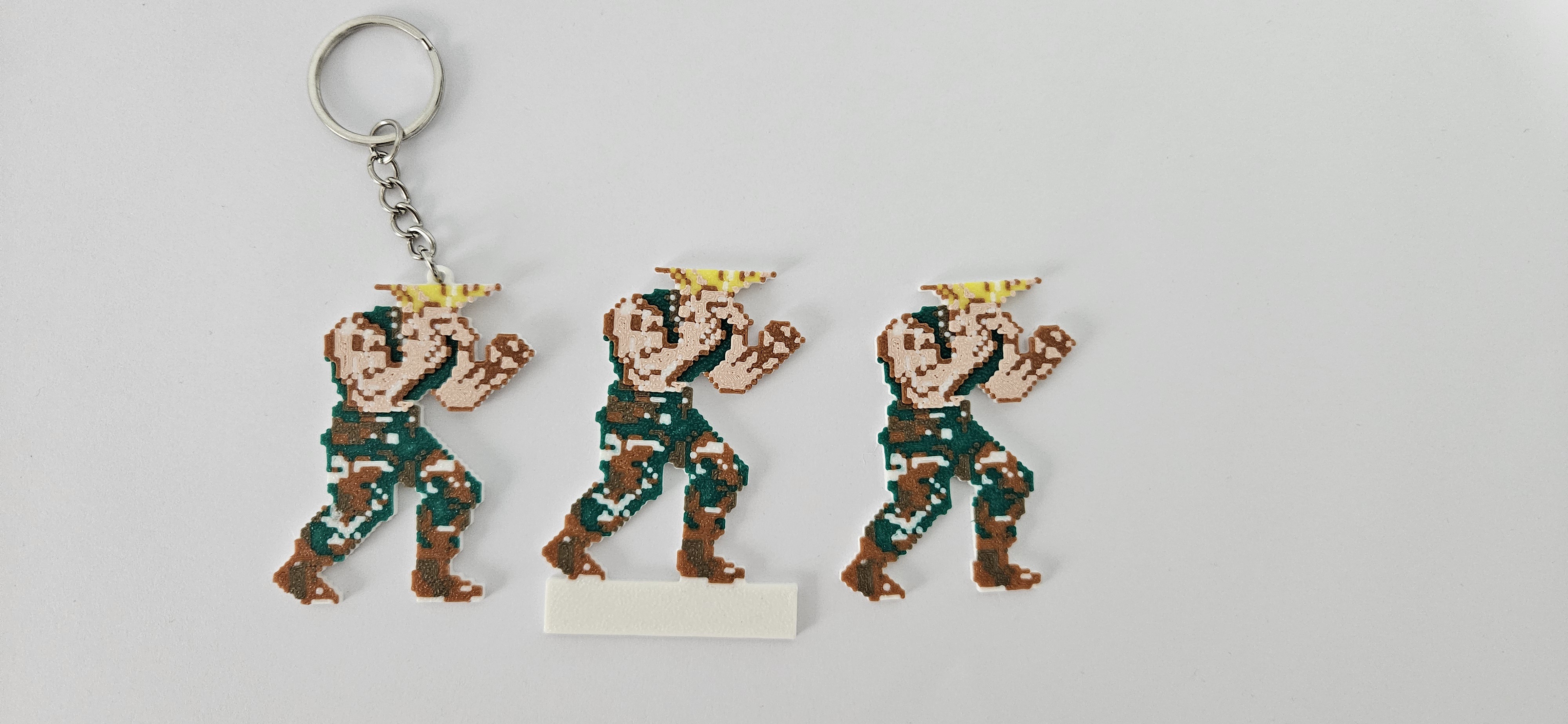 Guile SF2- Classic Edition (Diorama & Keychain) — thumbnail 4
