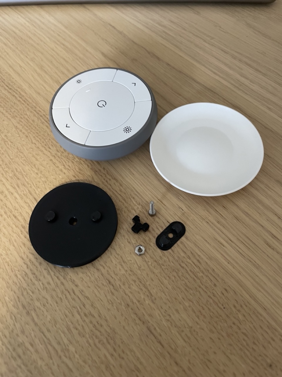 Trådfri Remote holder for IKEA Skådis by leihog Download free STL