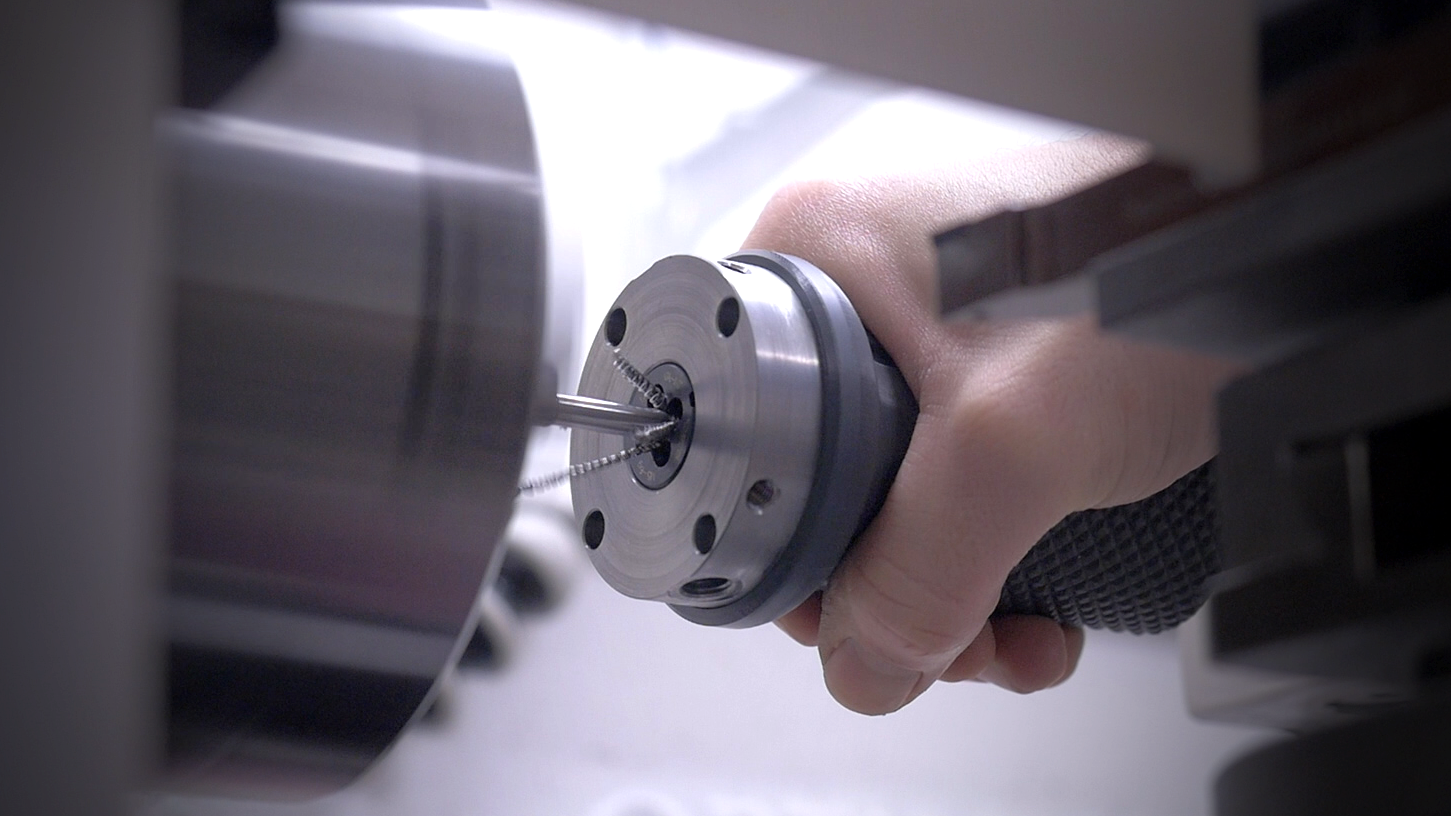 Threading die holders for lathe tailstock by Marius Hornberger