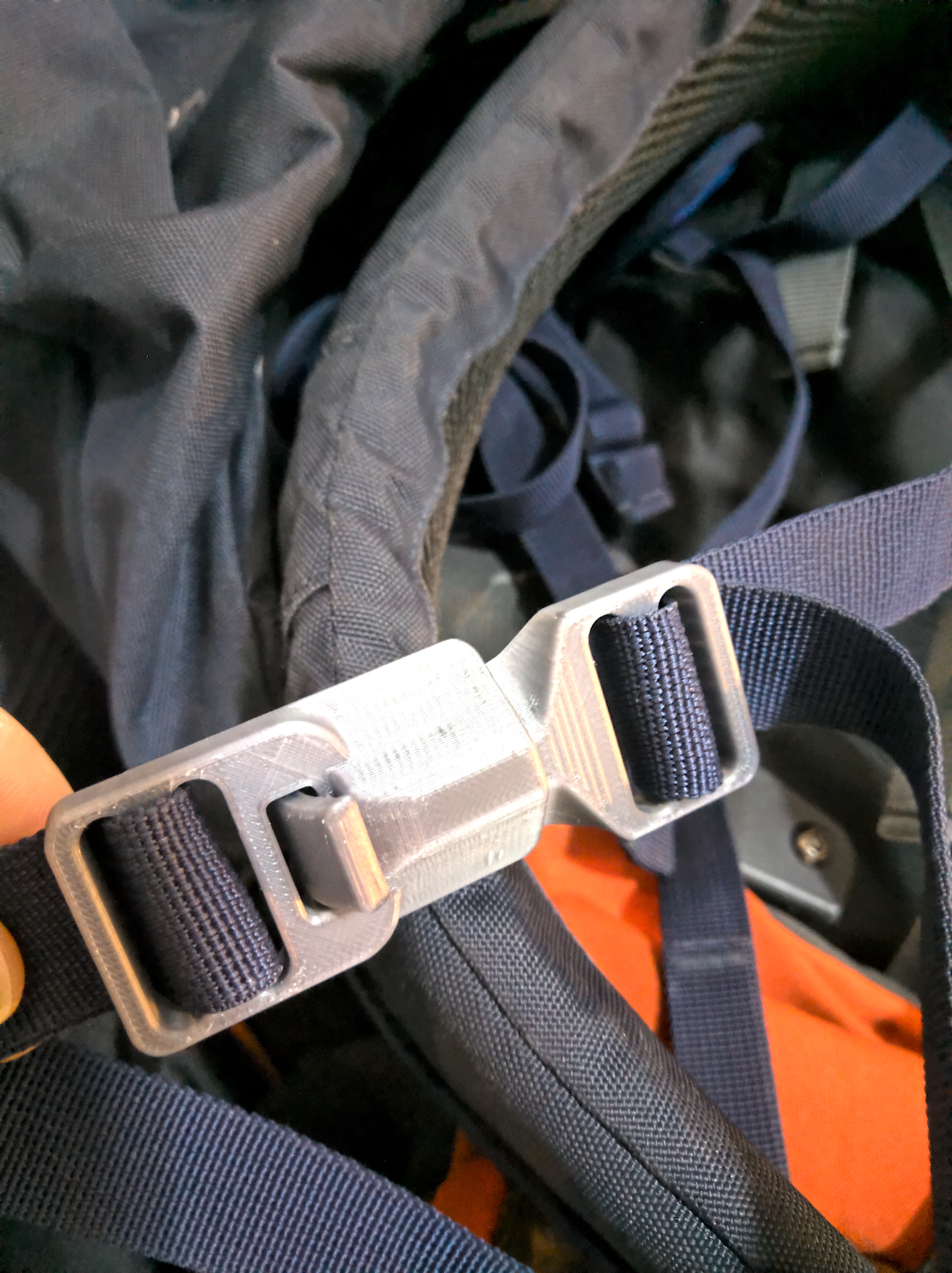 Strap buckle (no supports)