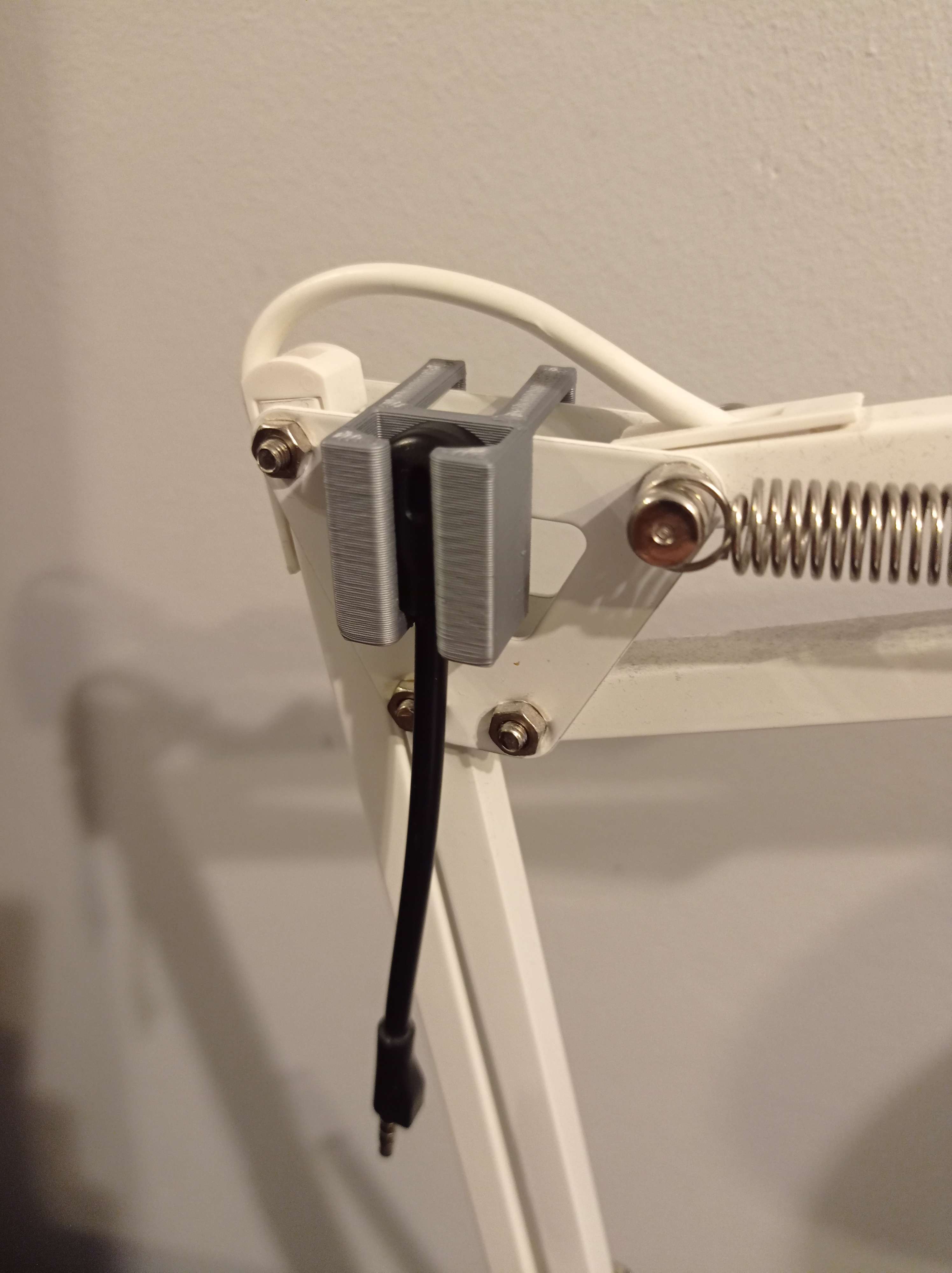 Steelseries mic holder