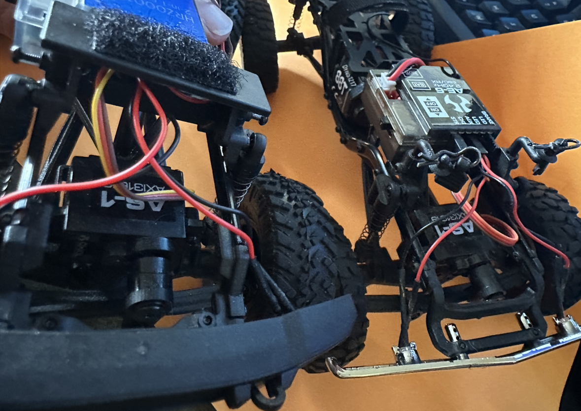 Durable SCX24 Velcro Body Mount Upgrade by RandyLahey Download free
