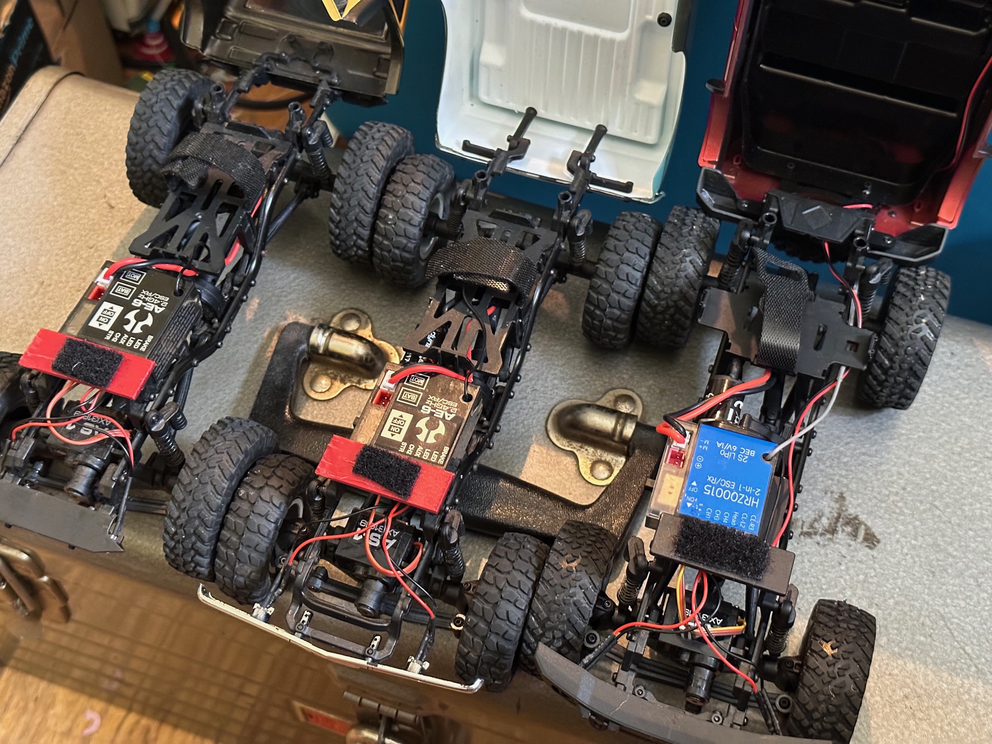 Durable SCX24 Velcro Body Mount Upgrade by RandyLahey Download free