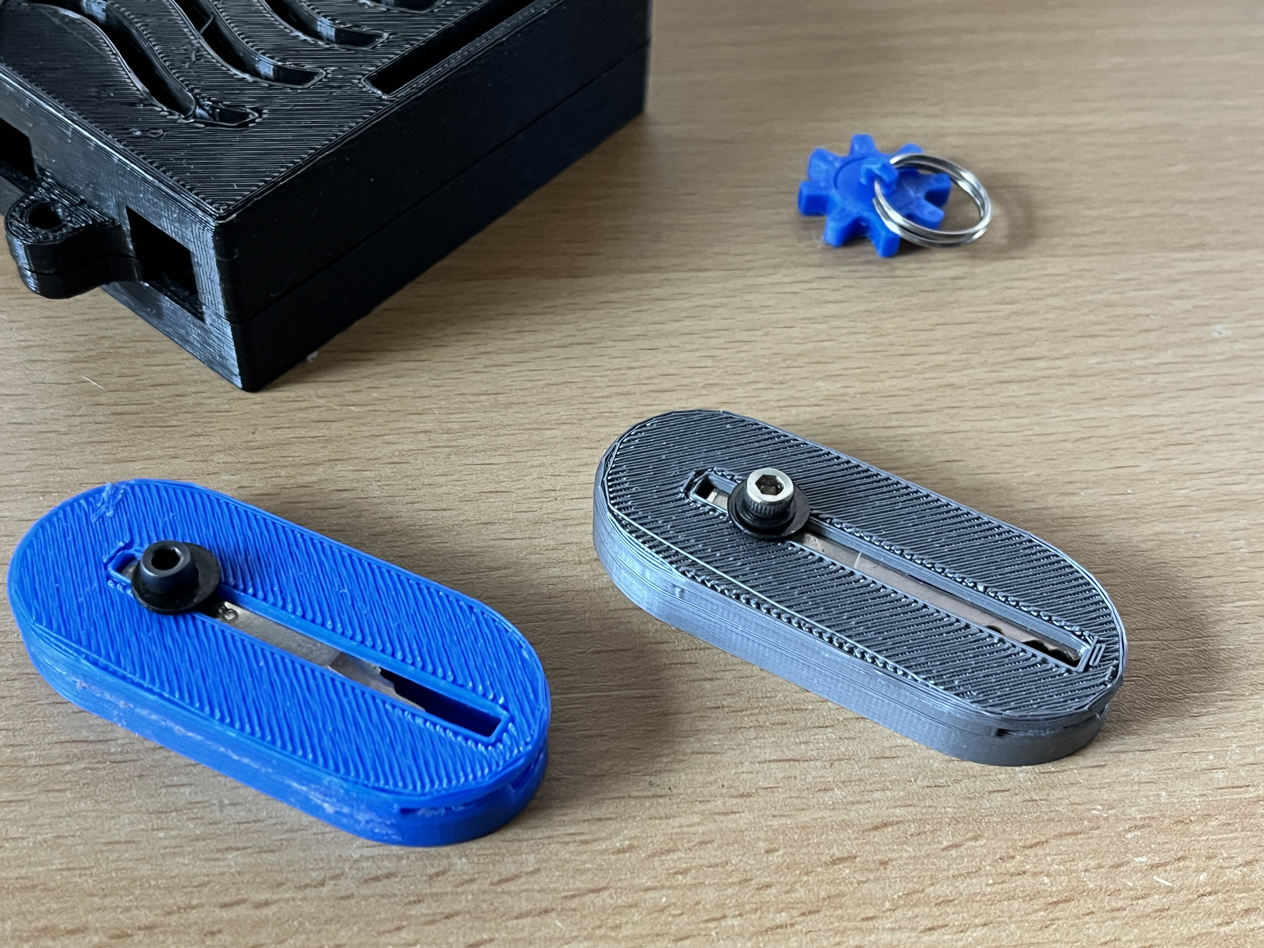 Magnetic OTF Key Stash — miniatura 3