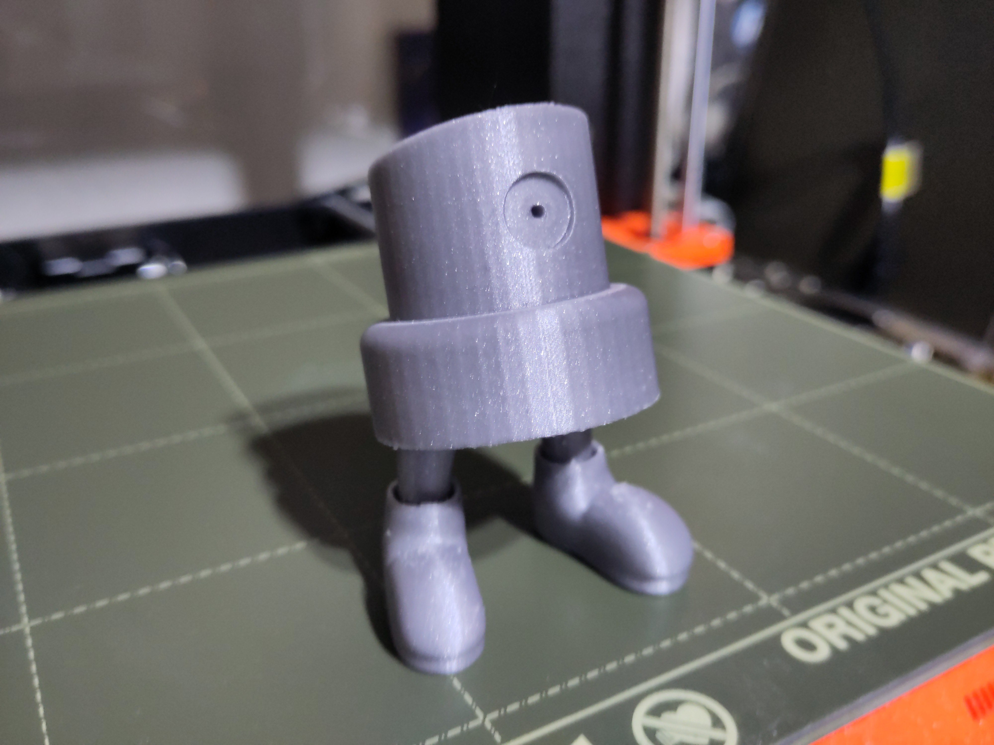 Caps figurine