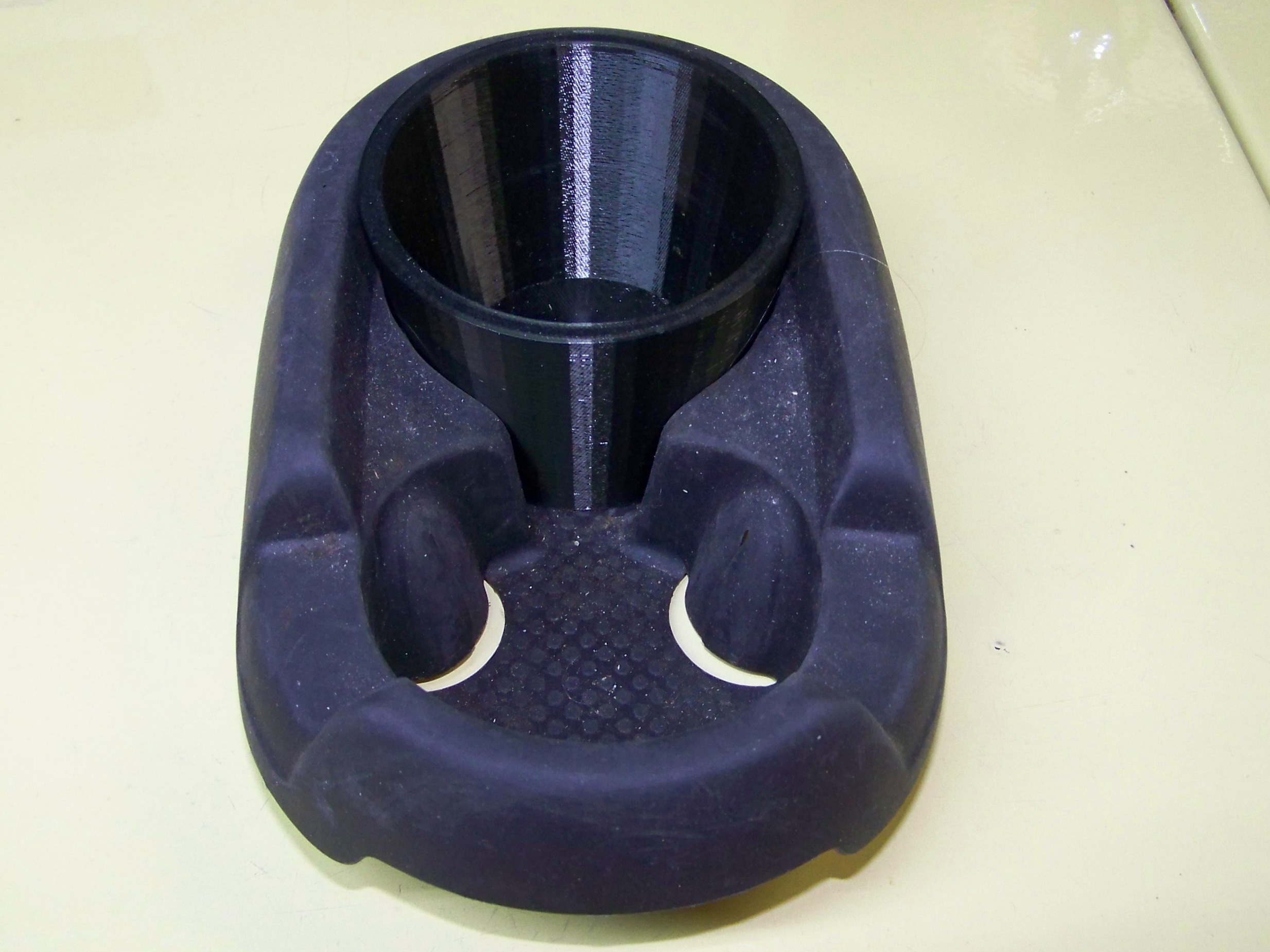 Large Cup Holder for Car by JEO Download free STL model