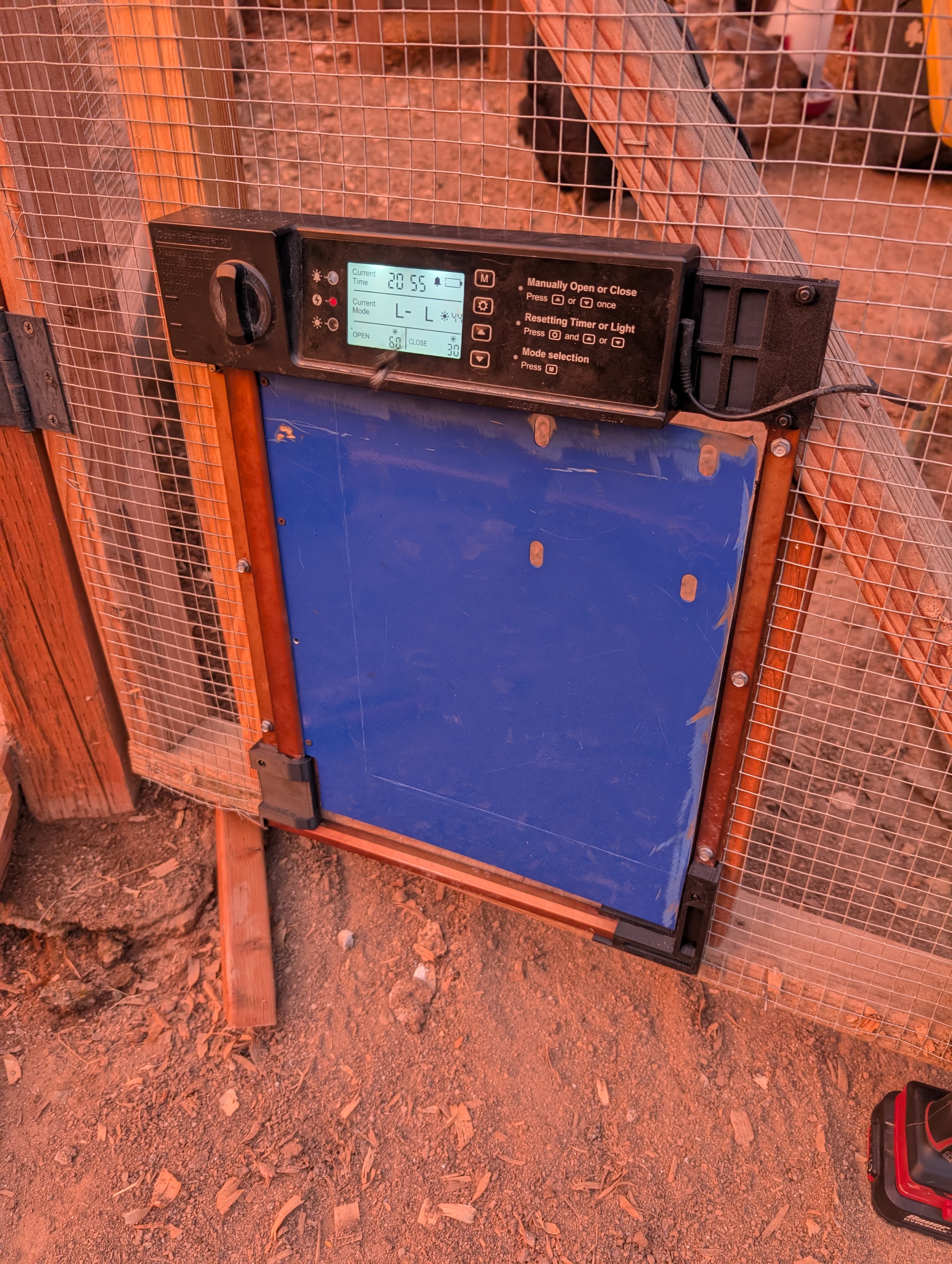 Automatic Chicken Door - Larger Door Frame