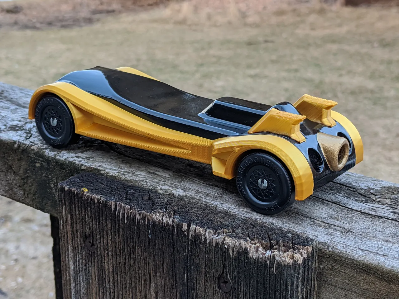 Pinewood Derby car with airbrushed decals - Craft Edge