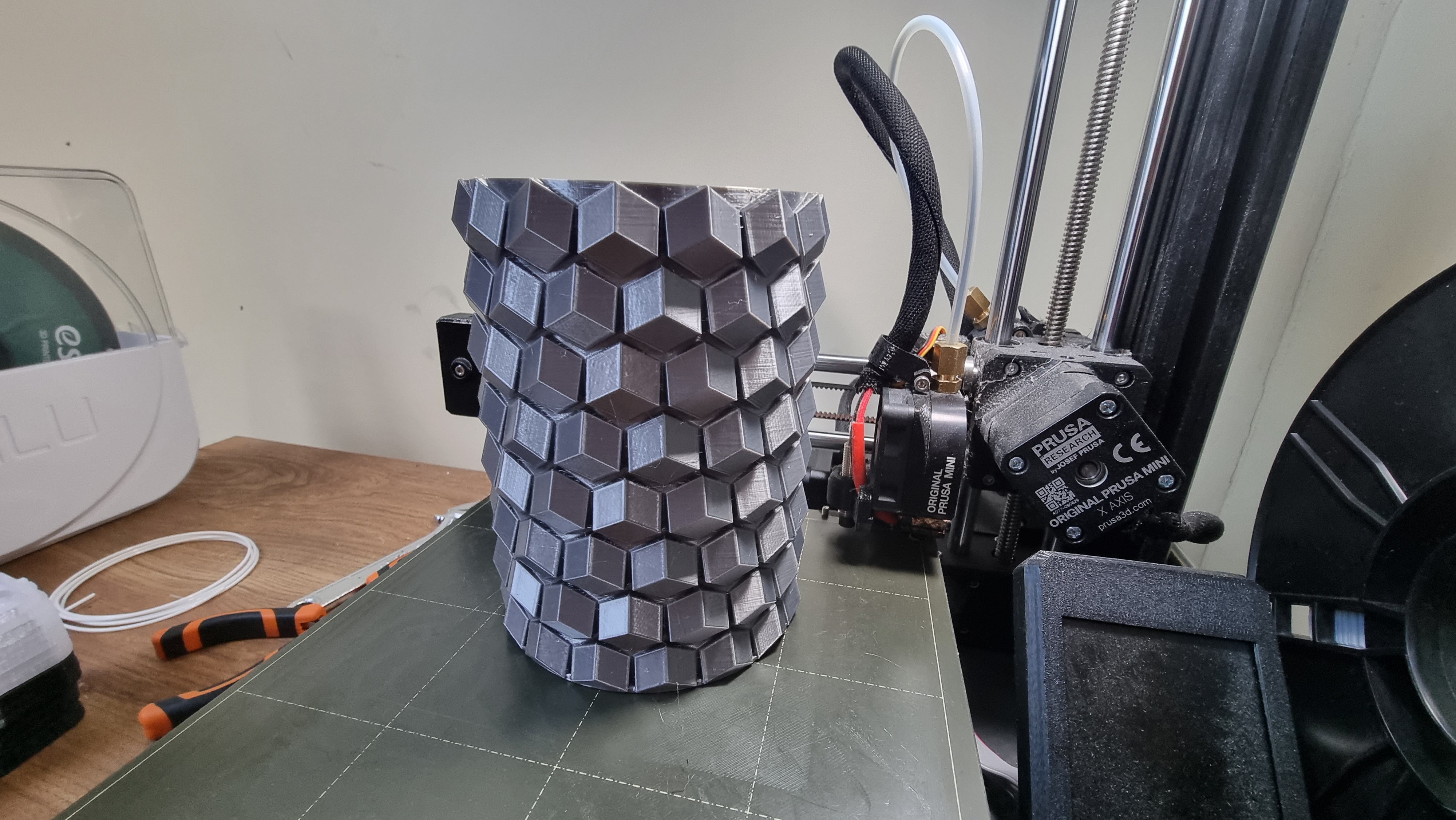 Filament off cut bin 3D model thumbnail