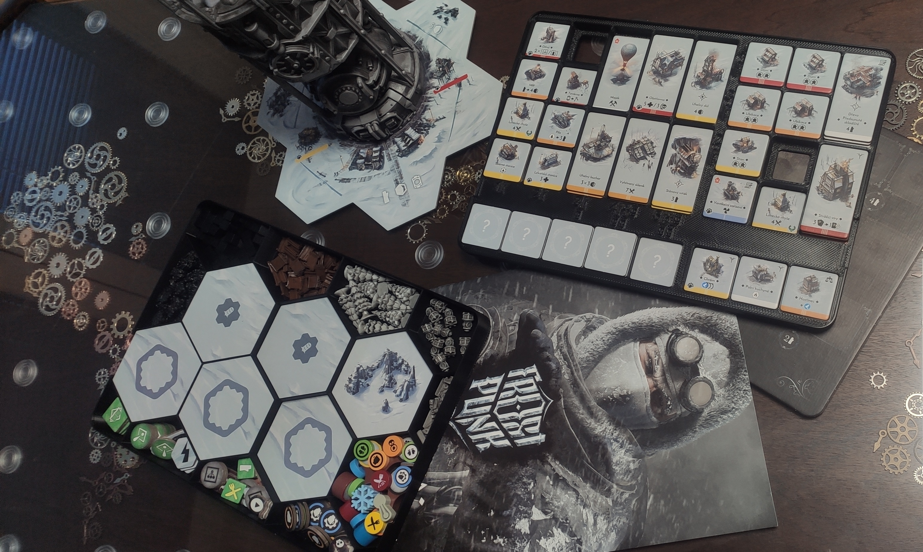 Frostpunk board game organiser
