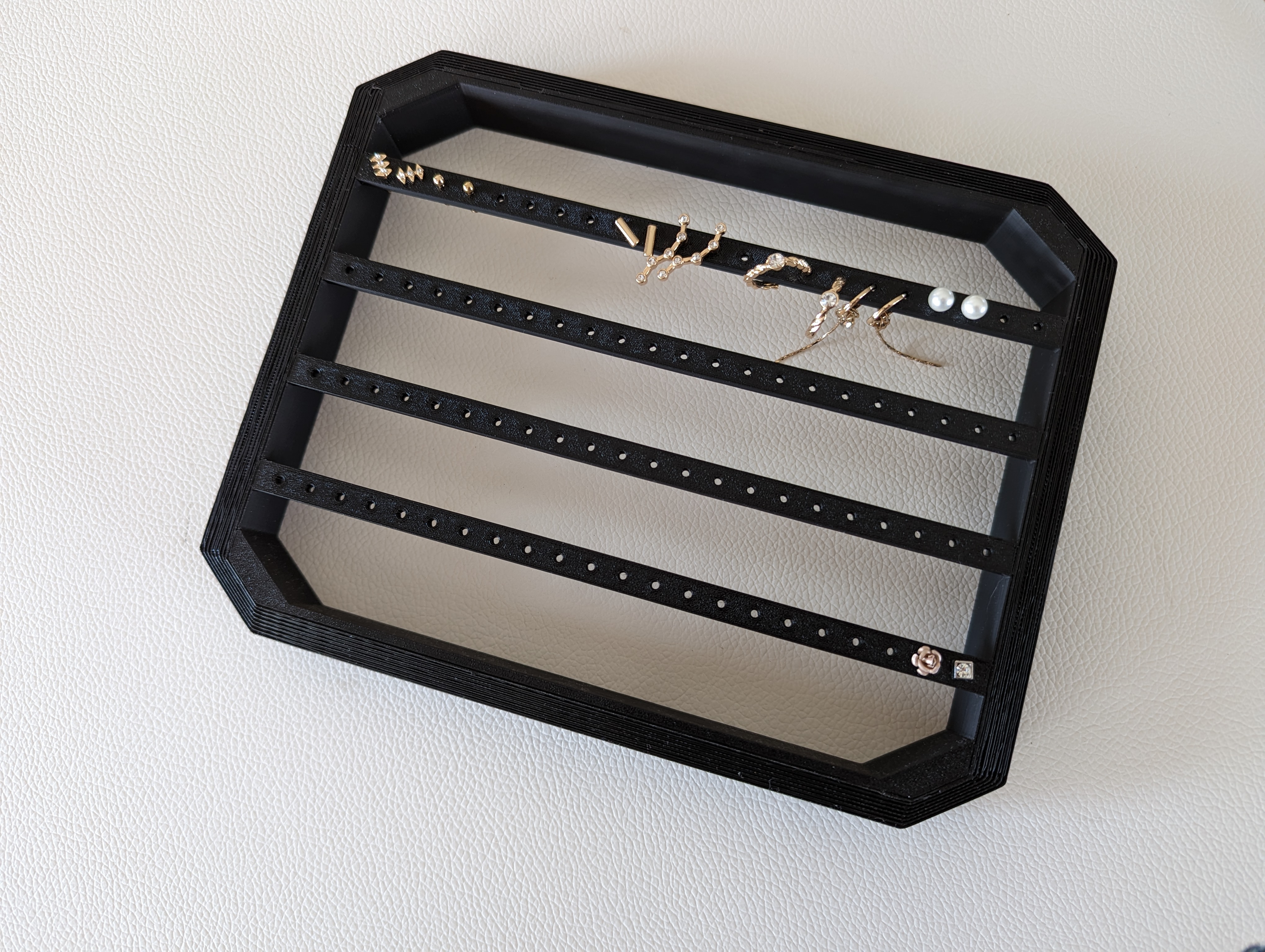 Earring holder