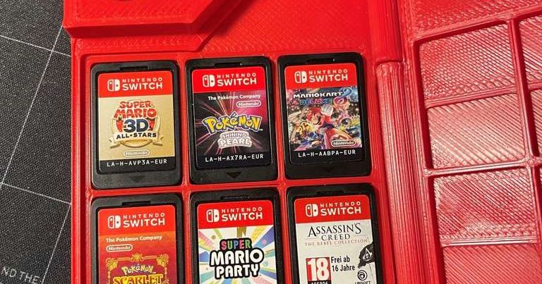 Pokédex Game Cartridge Holder for Nintendo Switch READ DESCRIPTION ...