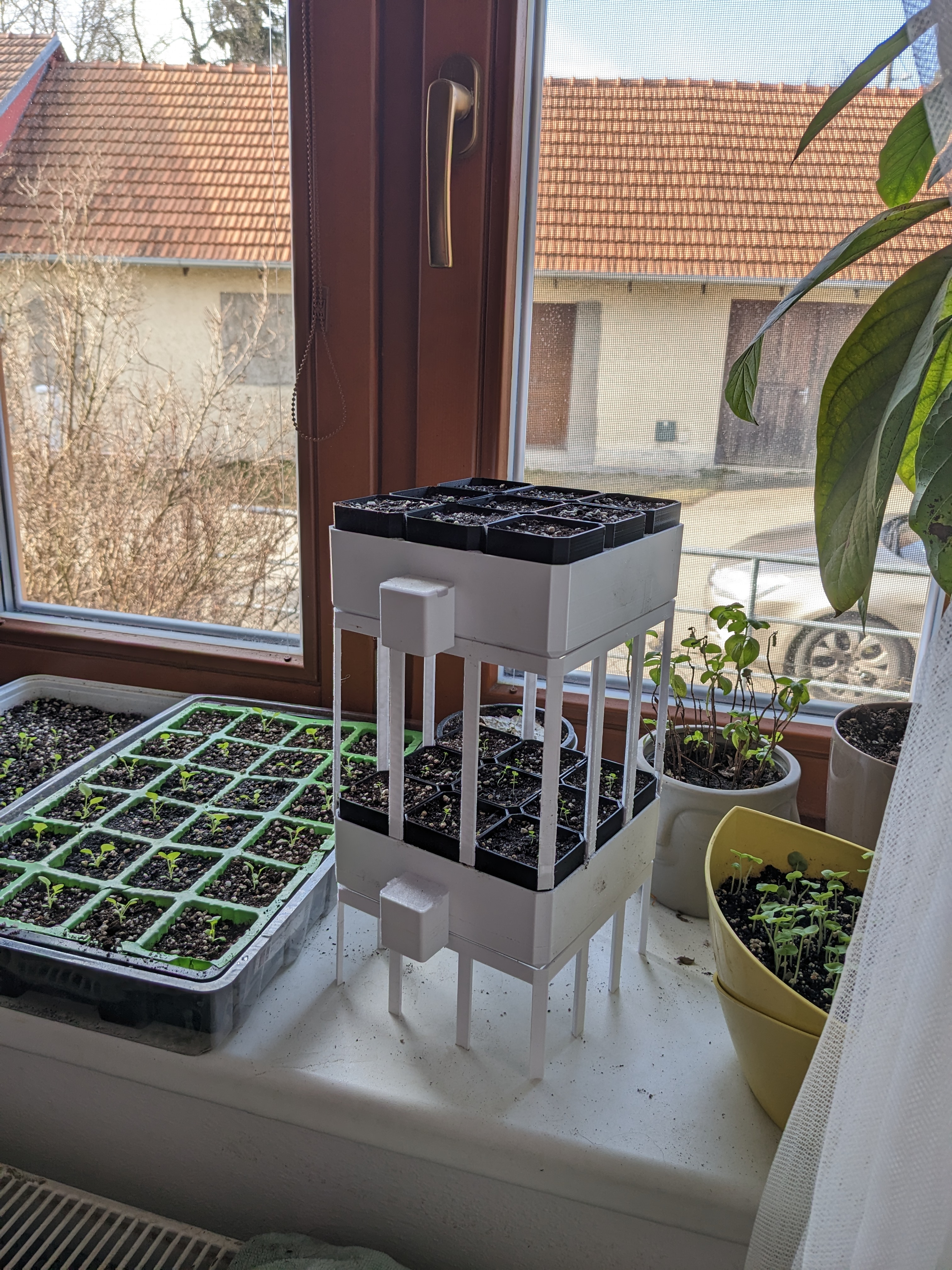 Small Self-Watering Seed Starter - Vertical Extension