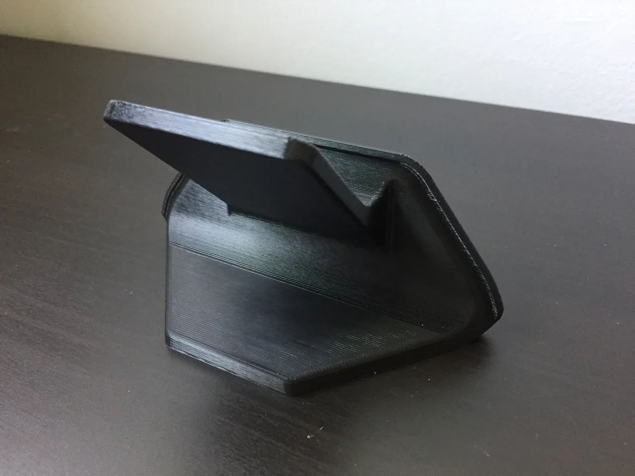 STL file Read Dead Redemption 2 Controller Stand