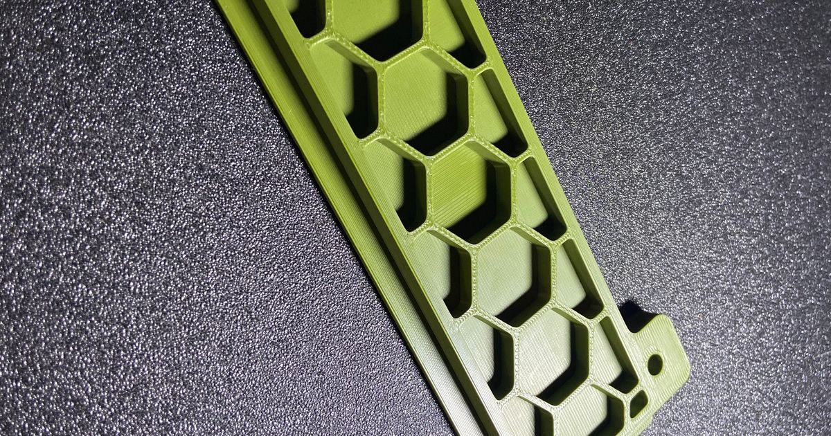 Voron Exhaust / Filament Block off plate by tehlonz Download free STL